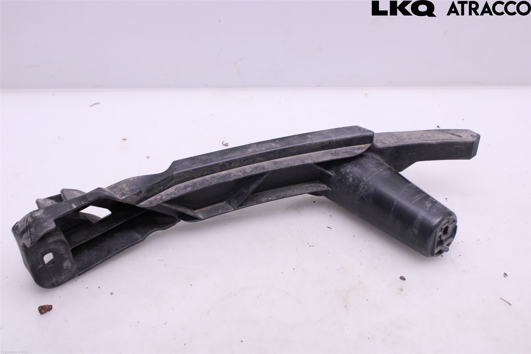 Volkswagen VW GOLF V 04-09 Støtfangerfeste Foran Høyre