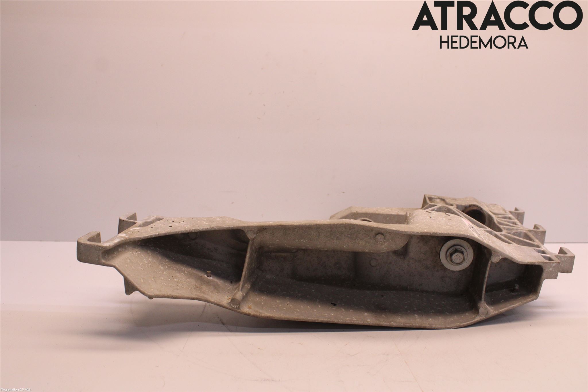 Jaguar XF (X260) 16-24 Gearkasse Bjelke - Travers