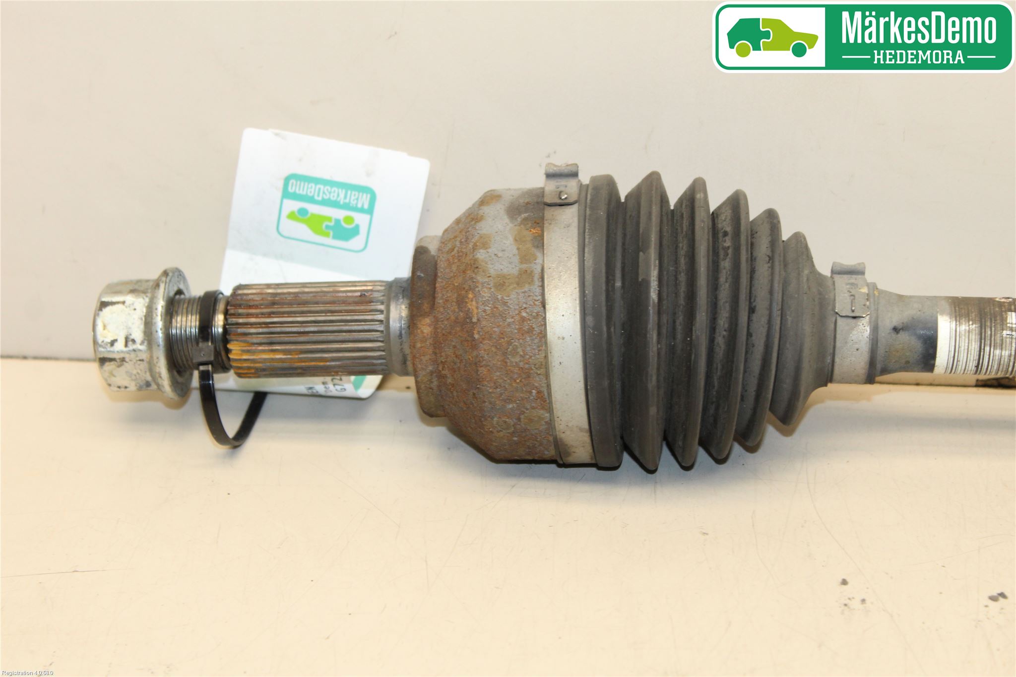 Nissan QASHQAI 10-14 Drivaksel Foran Kompl Venstre