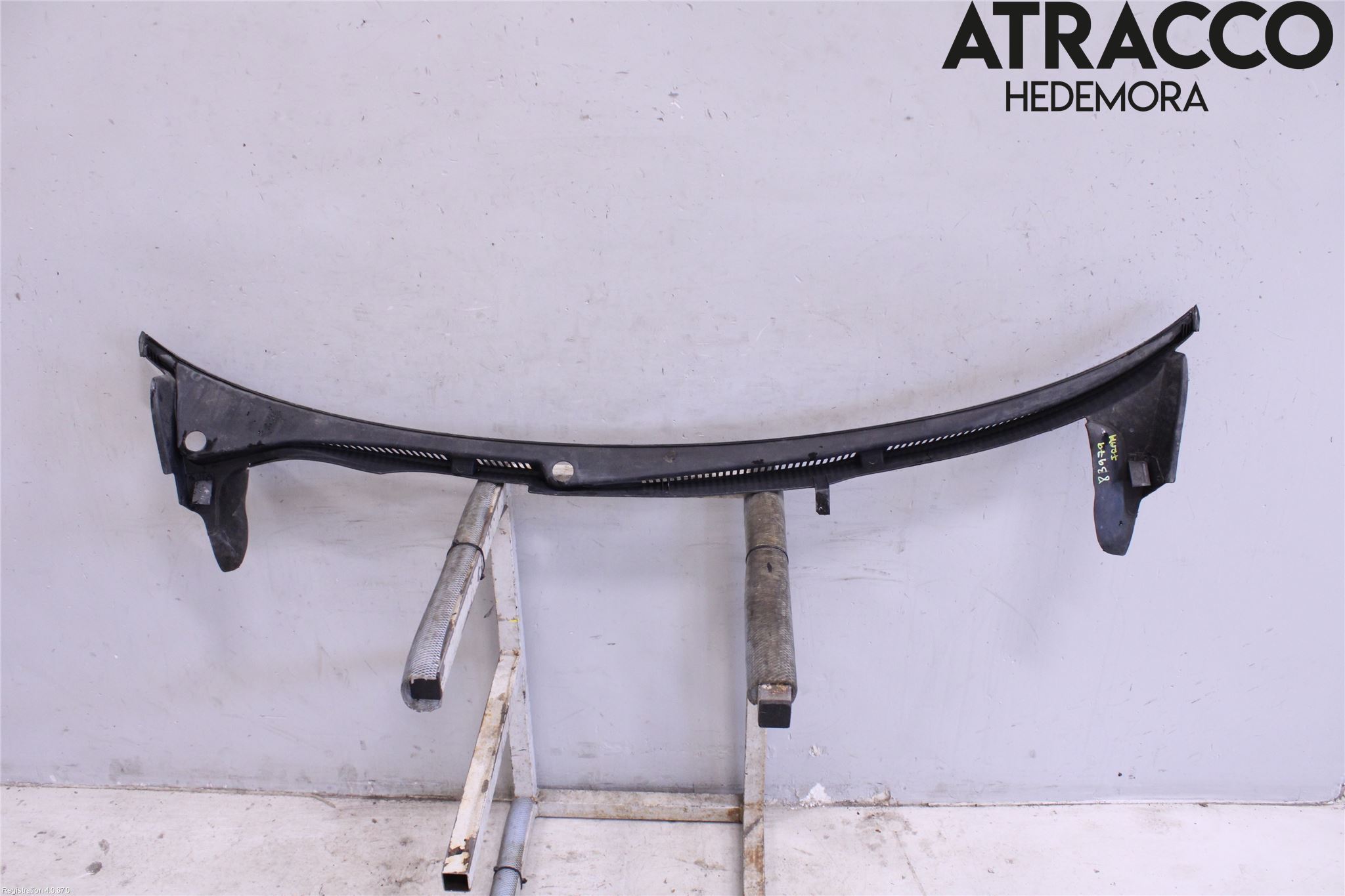 Volkswagen VW PHAETON Visker Deksel-Grill-Under Frr
