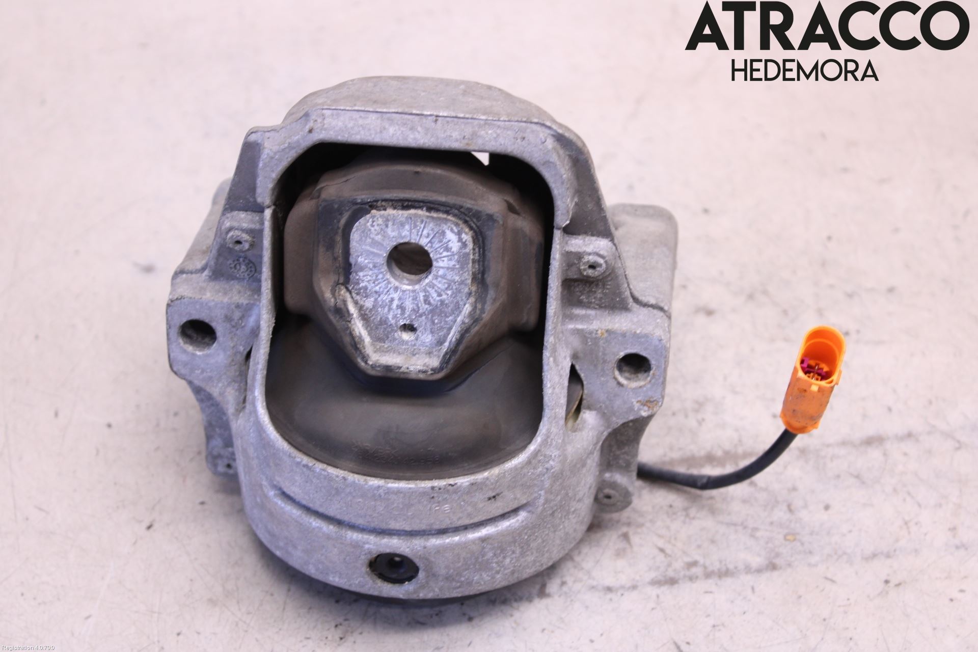 Audi A4 12-15 Motor Feste Gummi