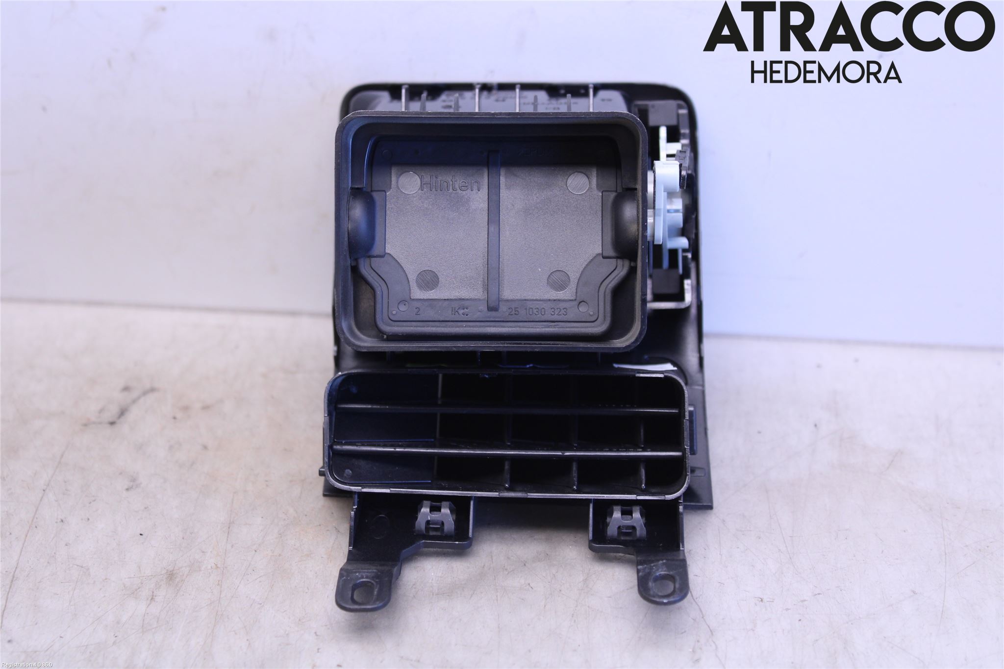 Volkswagen VW TOURAN 10-15 Dashbord Kanal - Dyse