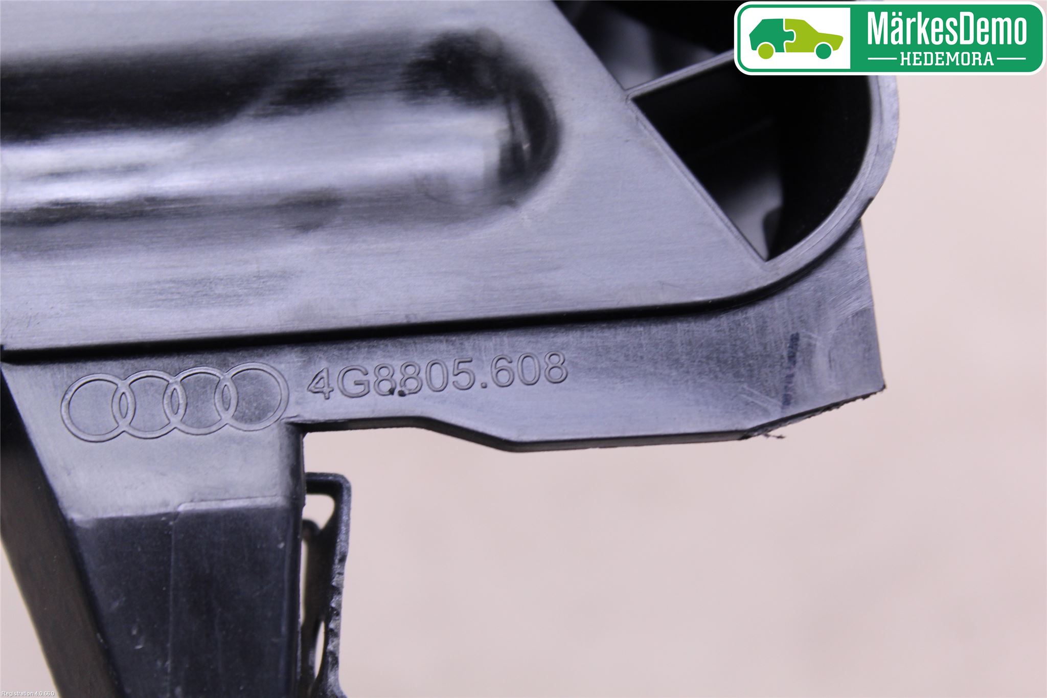 Audi A7/S7 4G 11-17 Frontlykt Holder-Feste