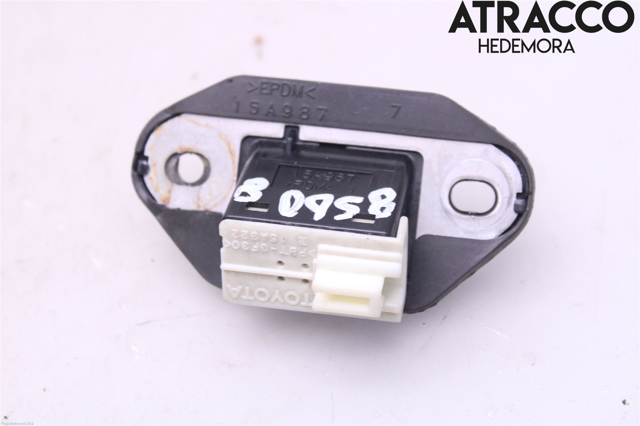 Lexus IS 220d/250/350 06-13 Bakluke Handtak Ytre