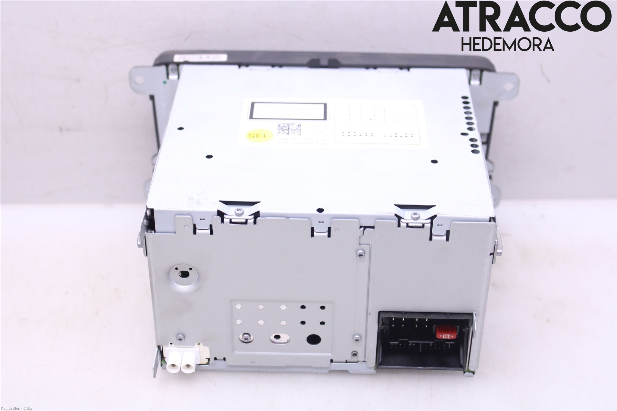 Volkswagen VW TRANSP/CARAVELLE (T5) 04-15 Stereo Radio Med Cd