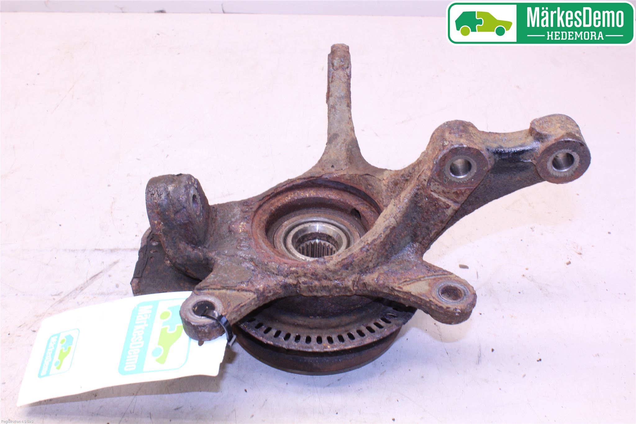 Suzuki SWIFT 11-16 Spindel Vf