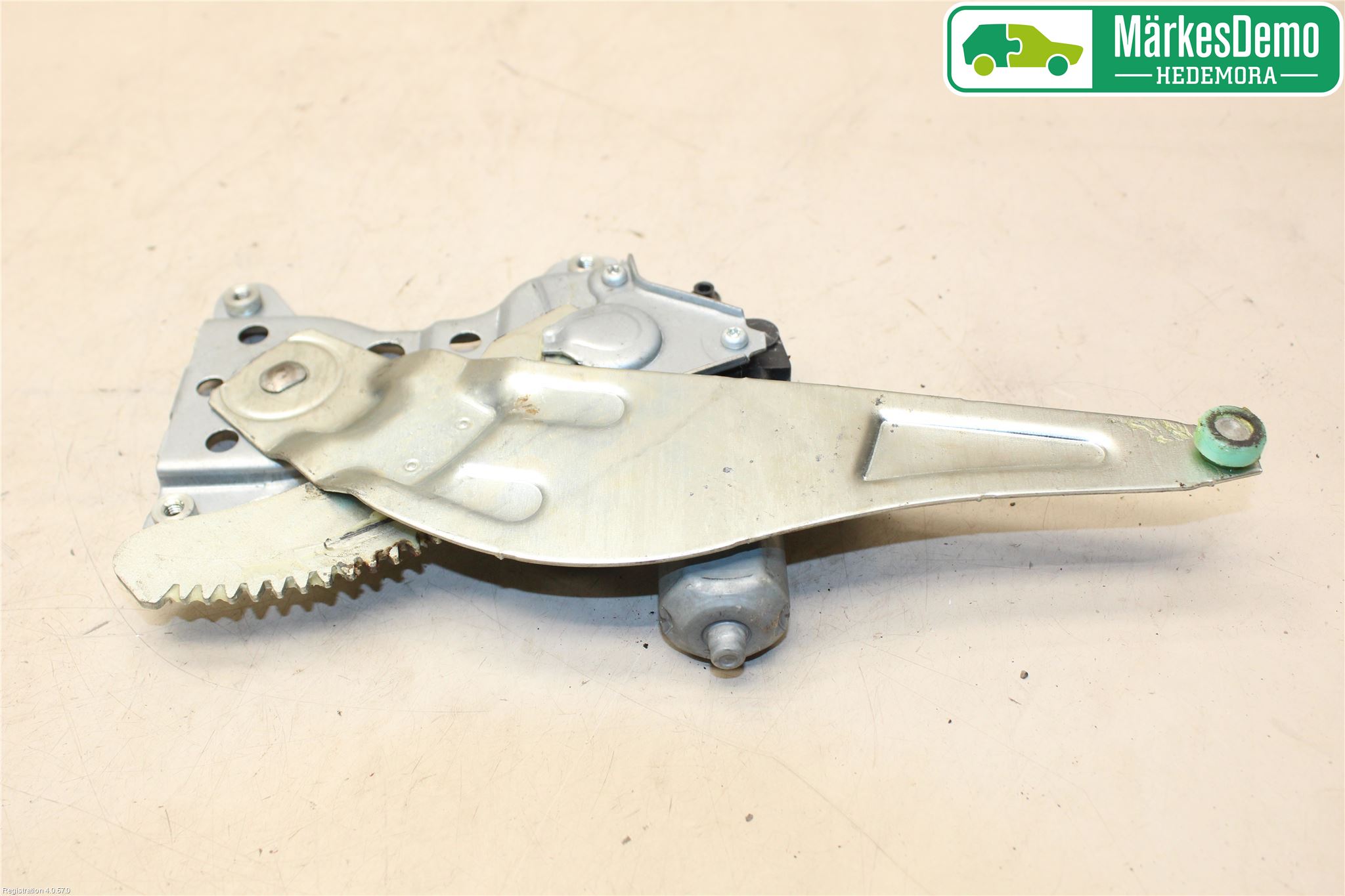 Suzuki SX4 10-13 Vindusheis El Komp