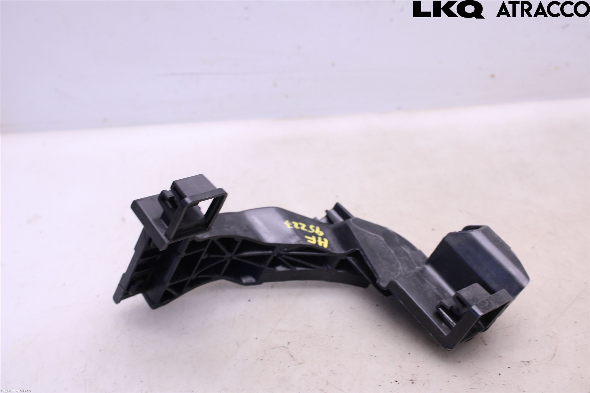 Kia CEED 12-18 Frontlykt Holder-Feste