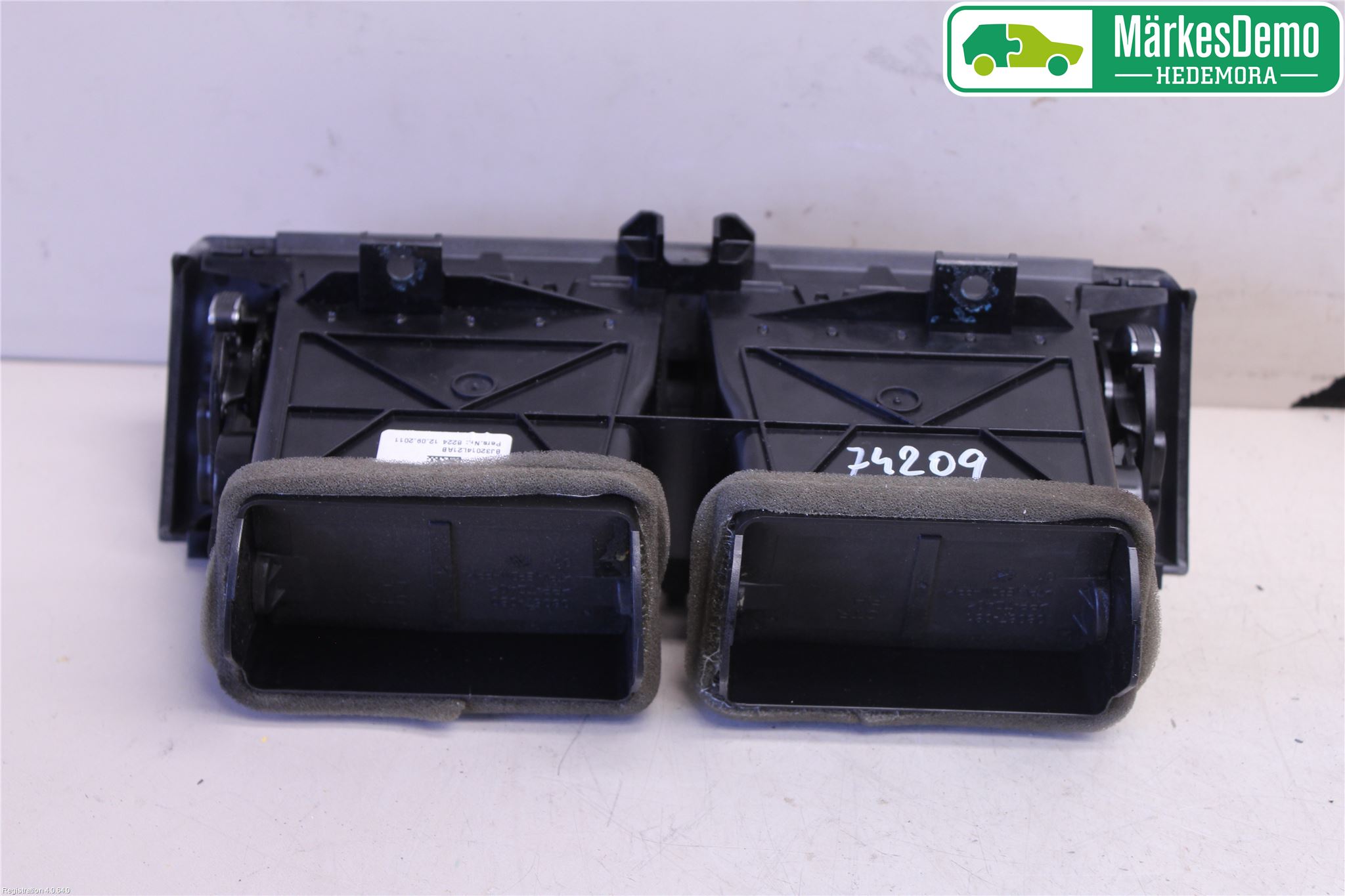 Landrover LAND ROVER RANGE ROVER EVOQUE (L538) 11-18 Dashbord Kanal - Dyse