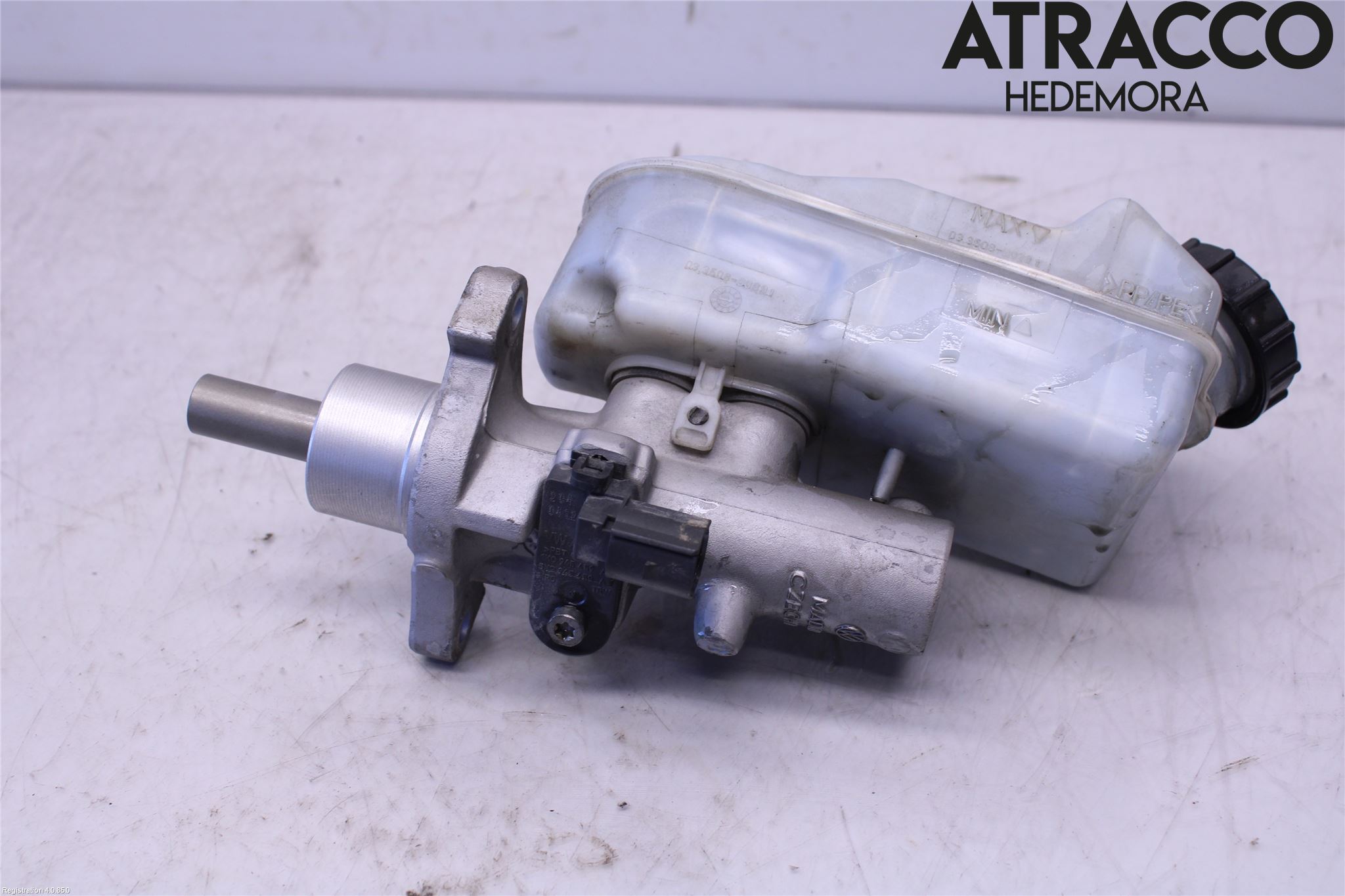 Volkswagen VW TRANSP/CARAVELLE (T5) 04-15 Brems Hovedsylinder