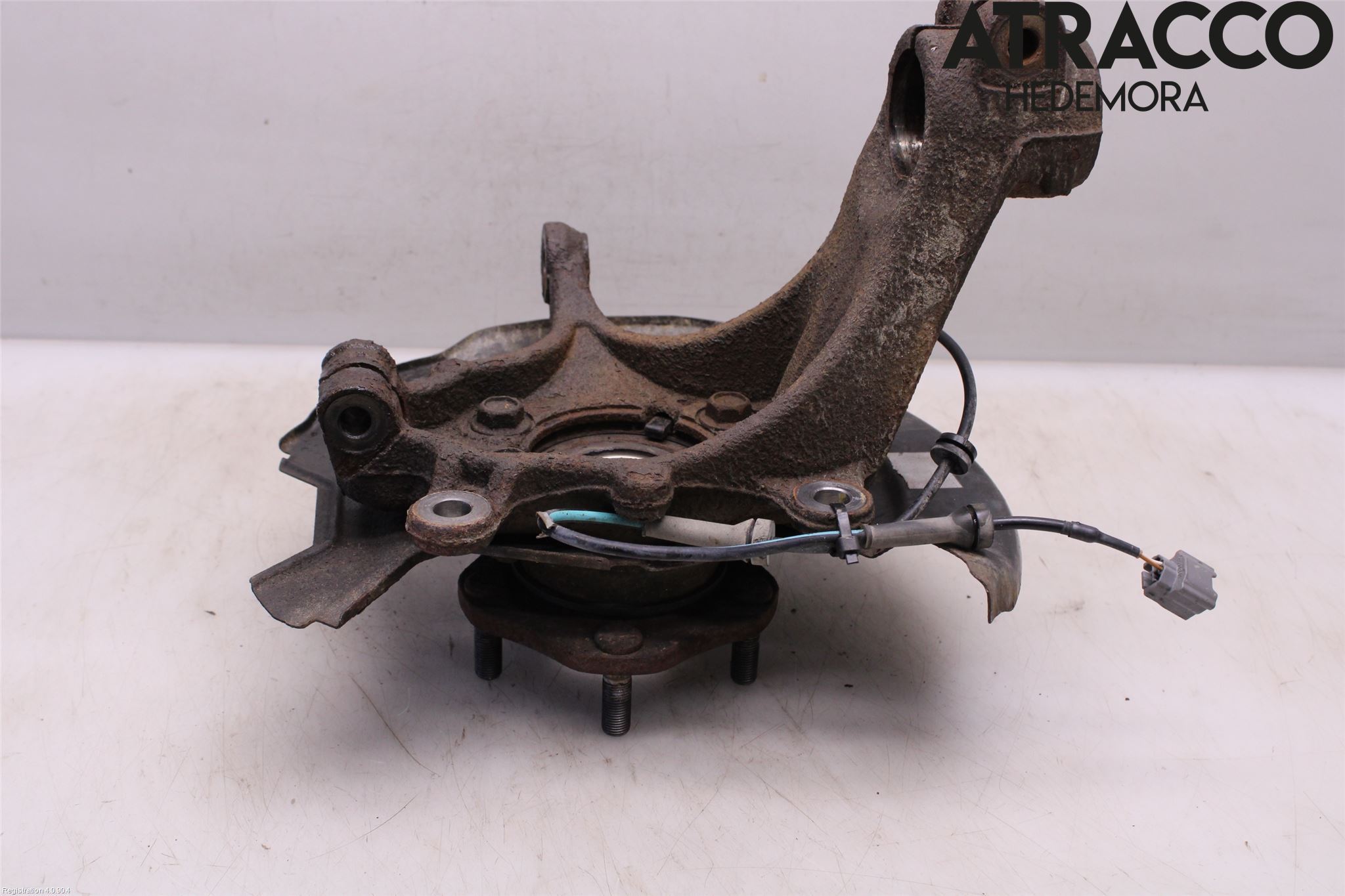 Nissan X-TRAIL 14-21 Spindel Vf