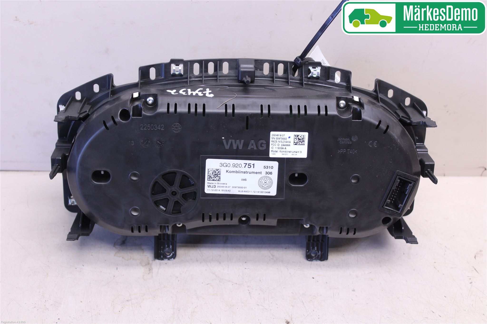 Volkswagen VW PASSAT 15-19 Instr Kombinert