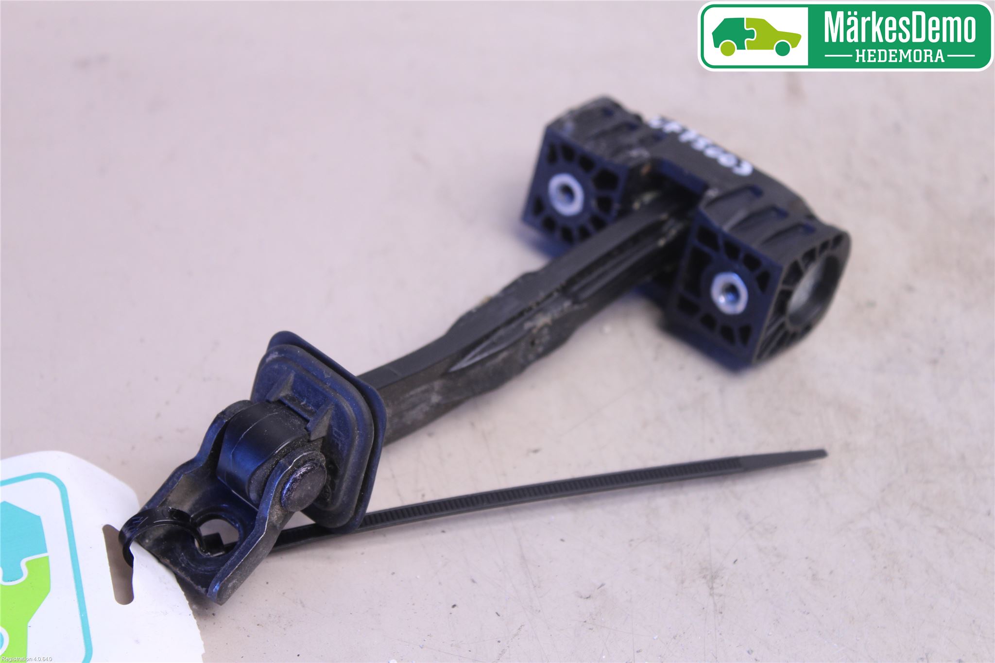 Volkswagen VW GOLF / E-GOLF VII 13-20 Dørstopper