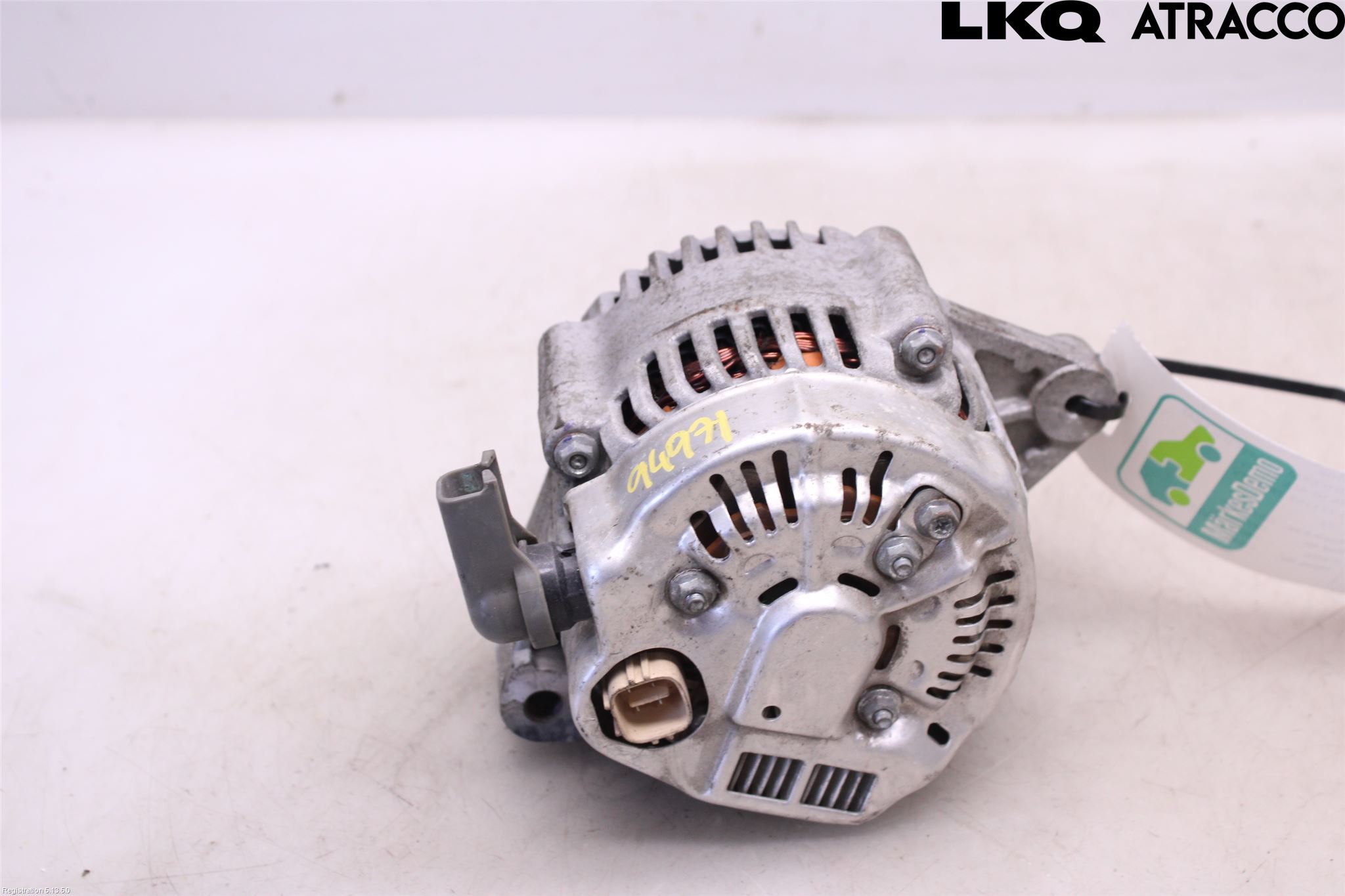 Toyota HI-ACE 95-05 Dynamo
