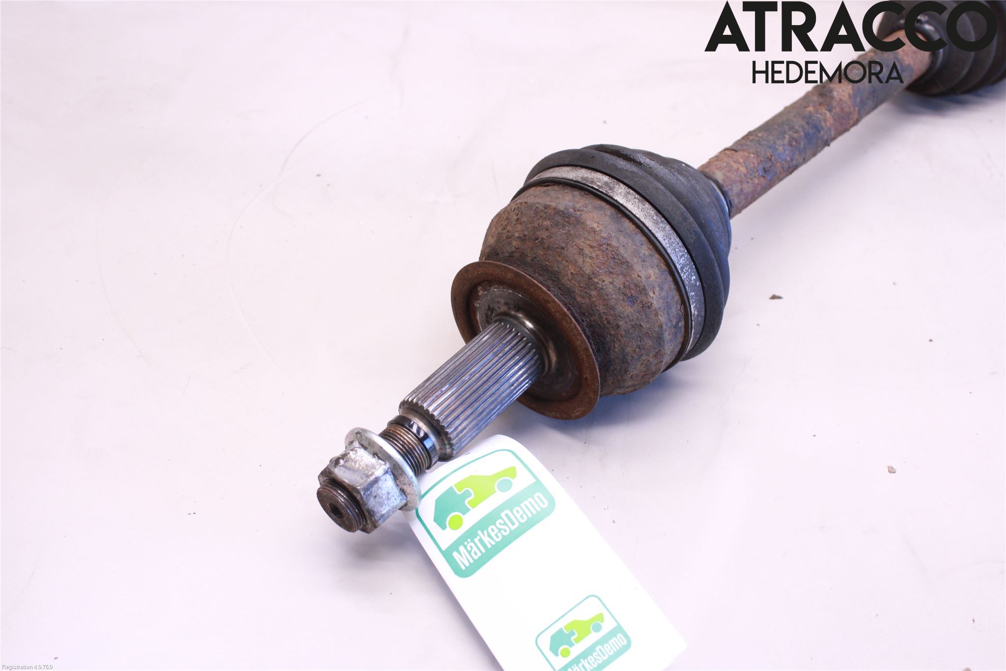 Nissan PATHFINDER R51 05-12 Drivaksel Bak Kompl Venstre