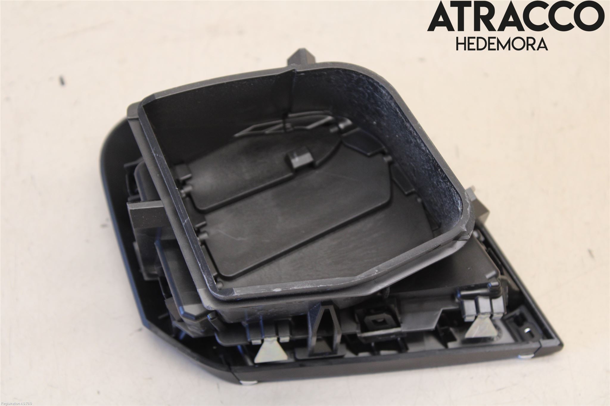 Toyota PROACE II 16- Dashbord Kanal - Dyse