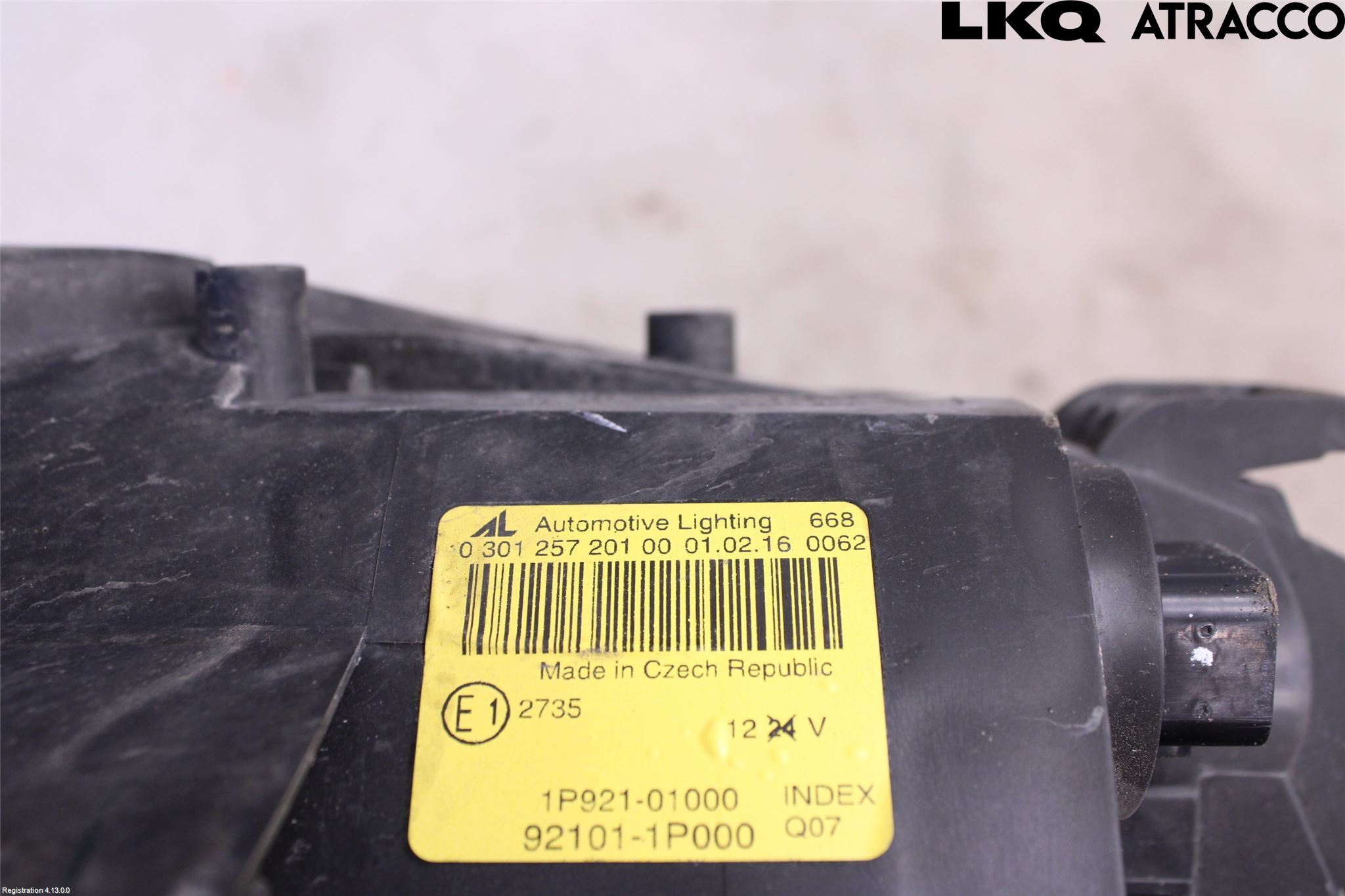 Kia VENGA 10-19 Frontlykt Venstre