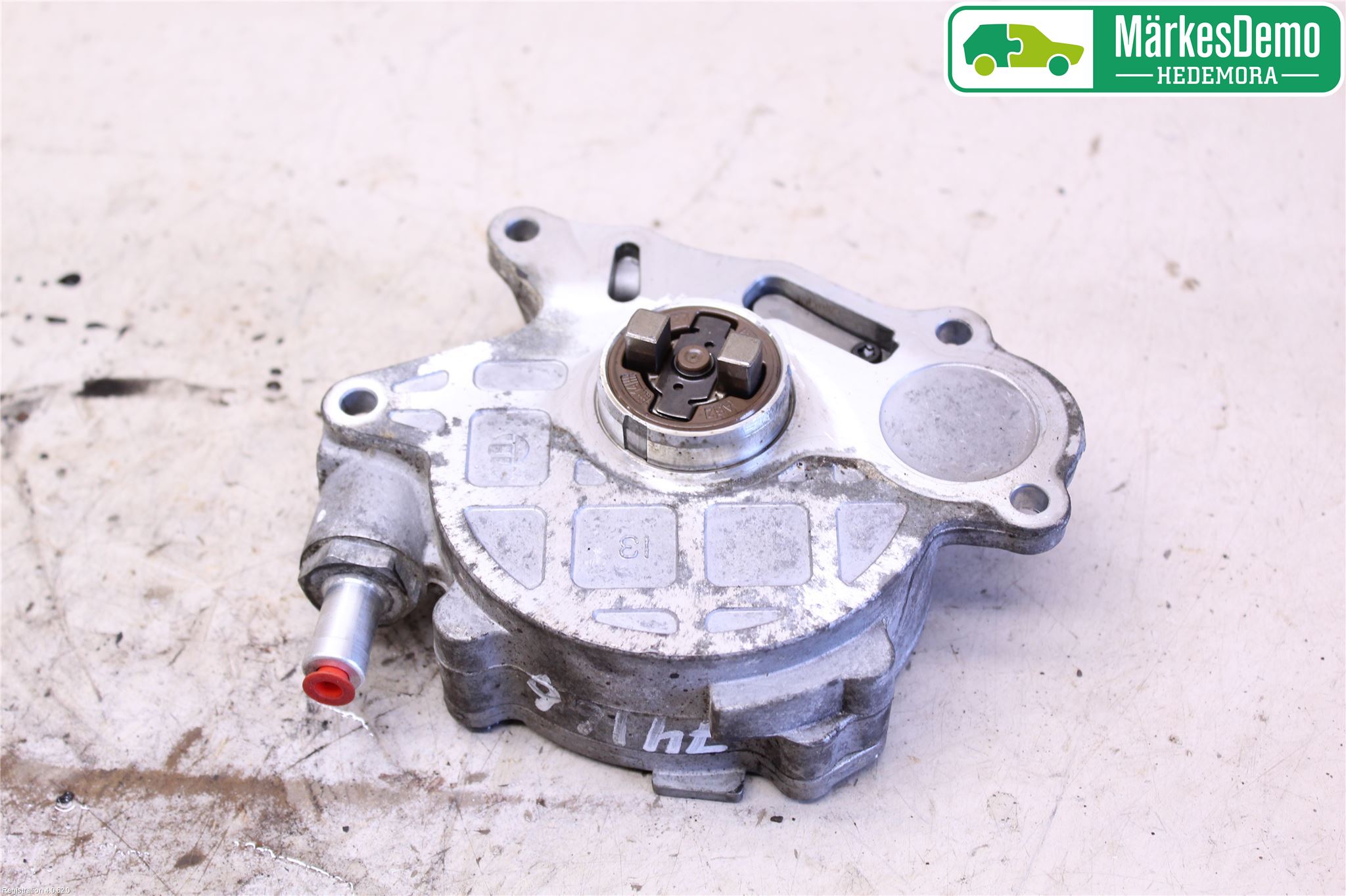 Volkswagen VW CADDY 11-15 Vacuumpumpe