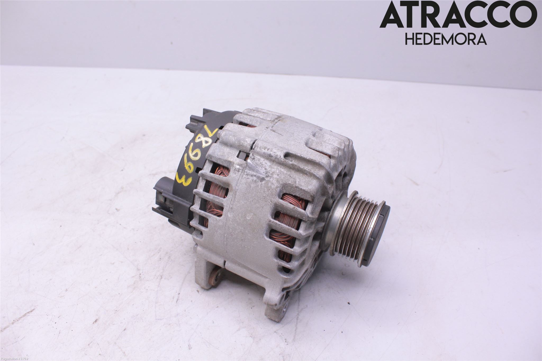 Volkswagen VW TOURAN 10-15 Dynamo