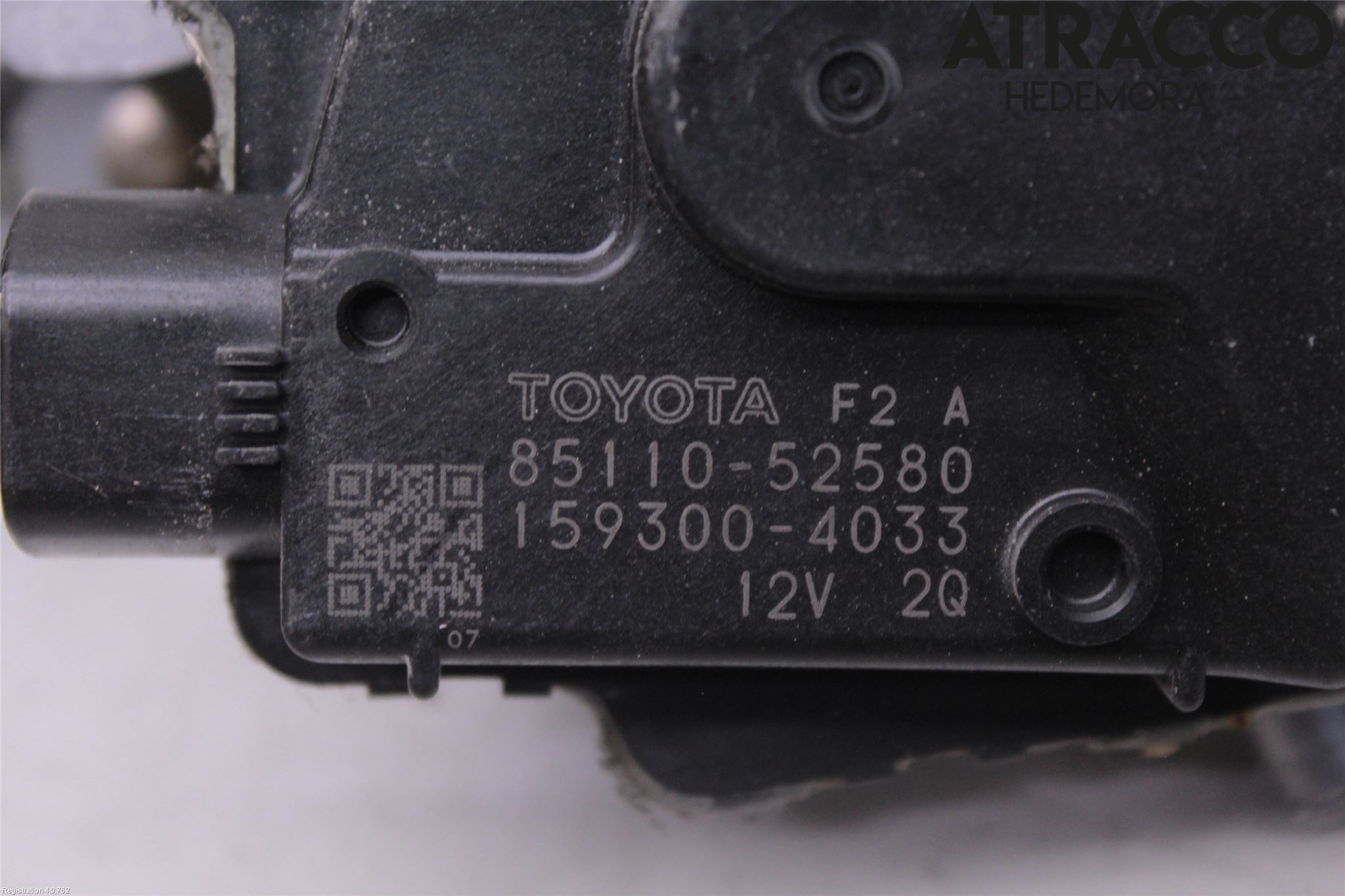 Toyota VERSO-S 11-16 Viskermotor Frontrute