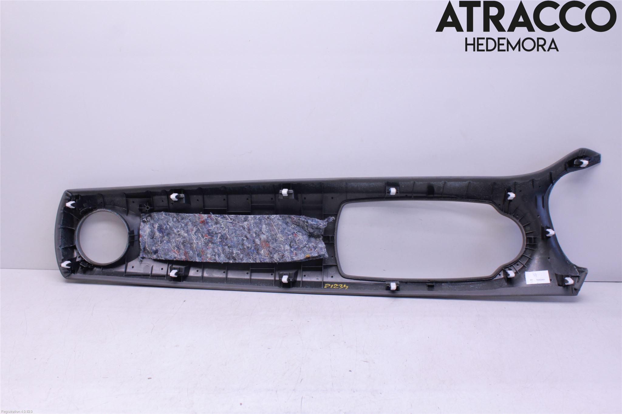 Toyota YARIS XP130 15-20 Innr Dekor Instrbord