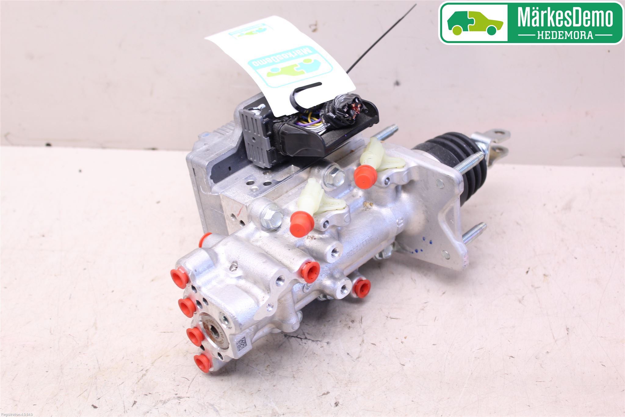 Toyota YARIS XP130 15-20 Abs Hydraulikkaggregat