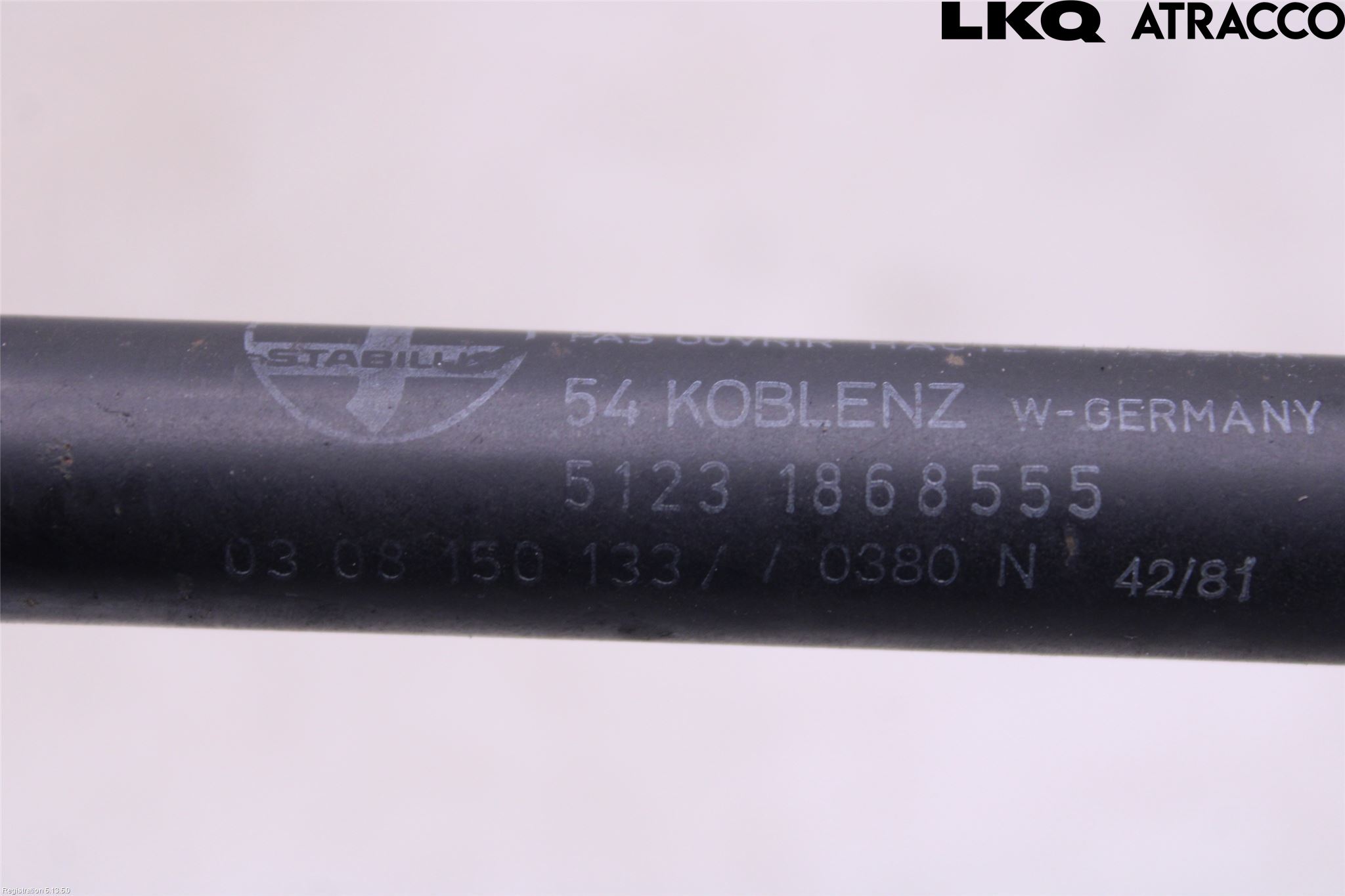 BMW 5 E28      81-88 Panser Demper-Gassfjær
