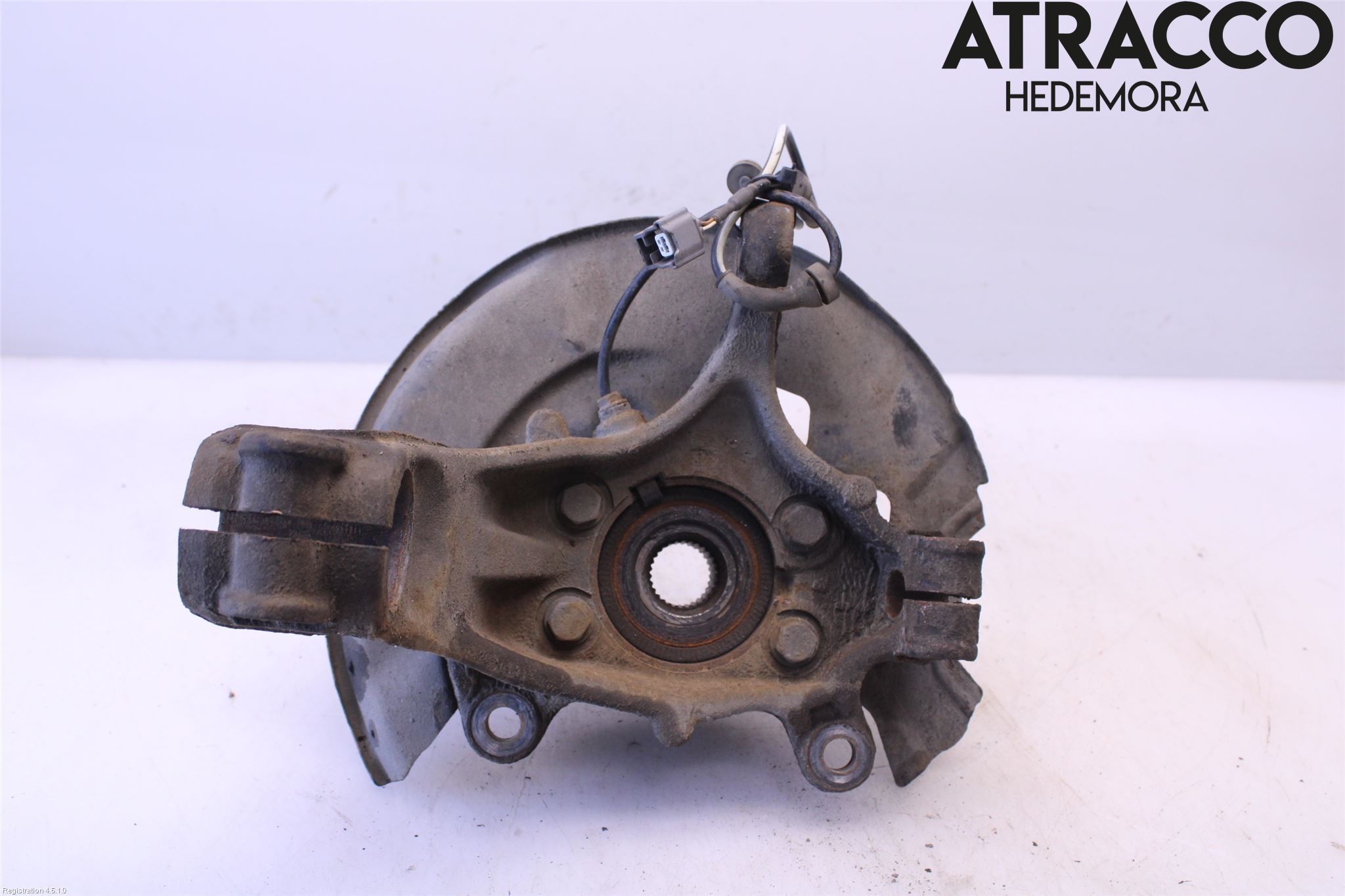 Nissan QASHQAI 14-17 Spindel Hf