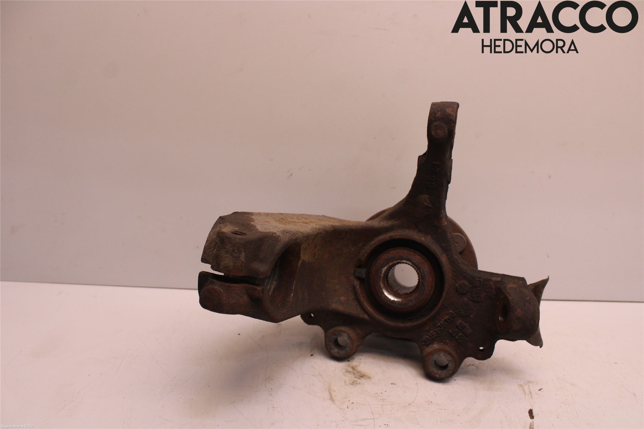 Ford FOCUS     04-07 Spindel Hf