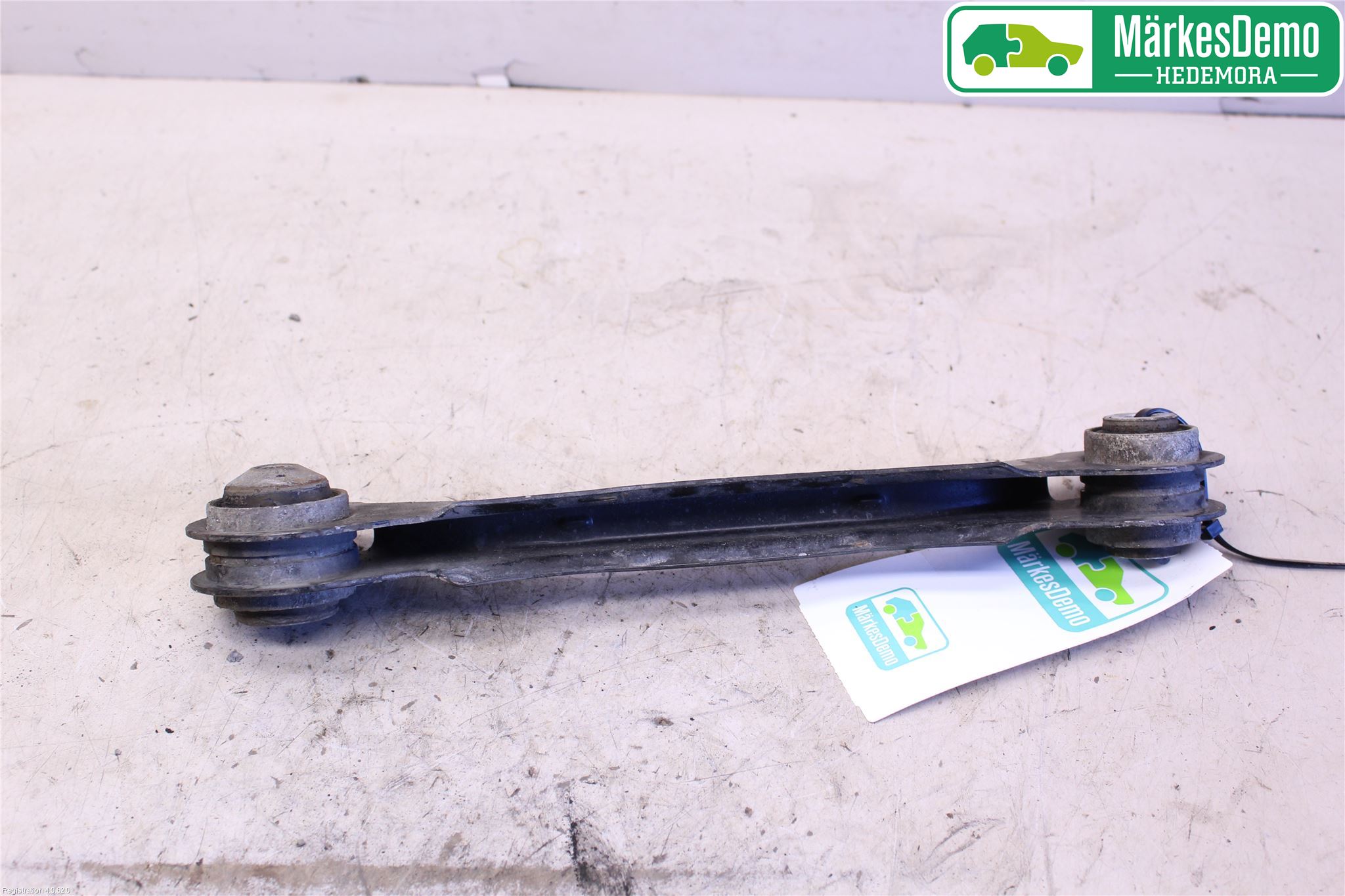 BMW 3 F30/F31/F80 12-19 Bærearm Bak Venstre Øvre