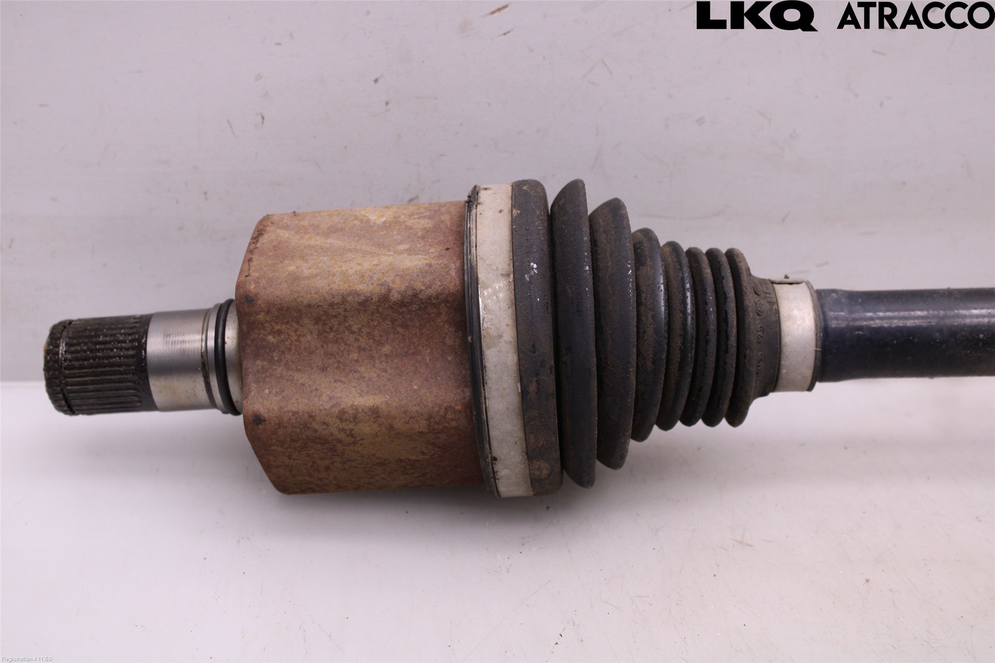 Volkswagen VW TIGUAN 16-24 Drivaksel Foran Kompl Venstre
