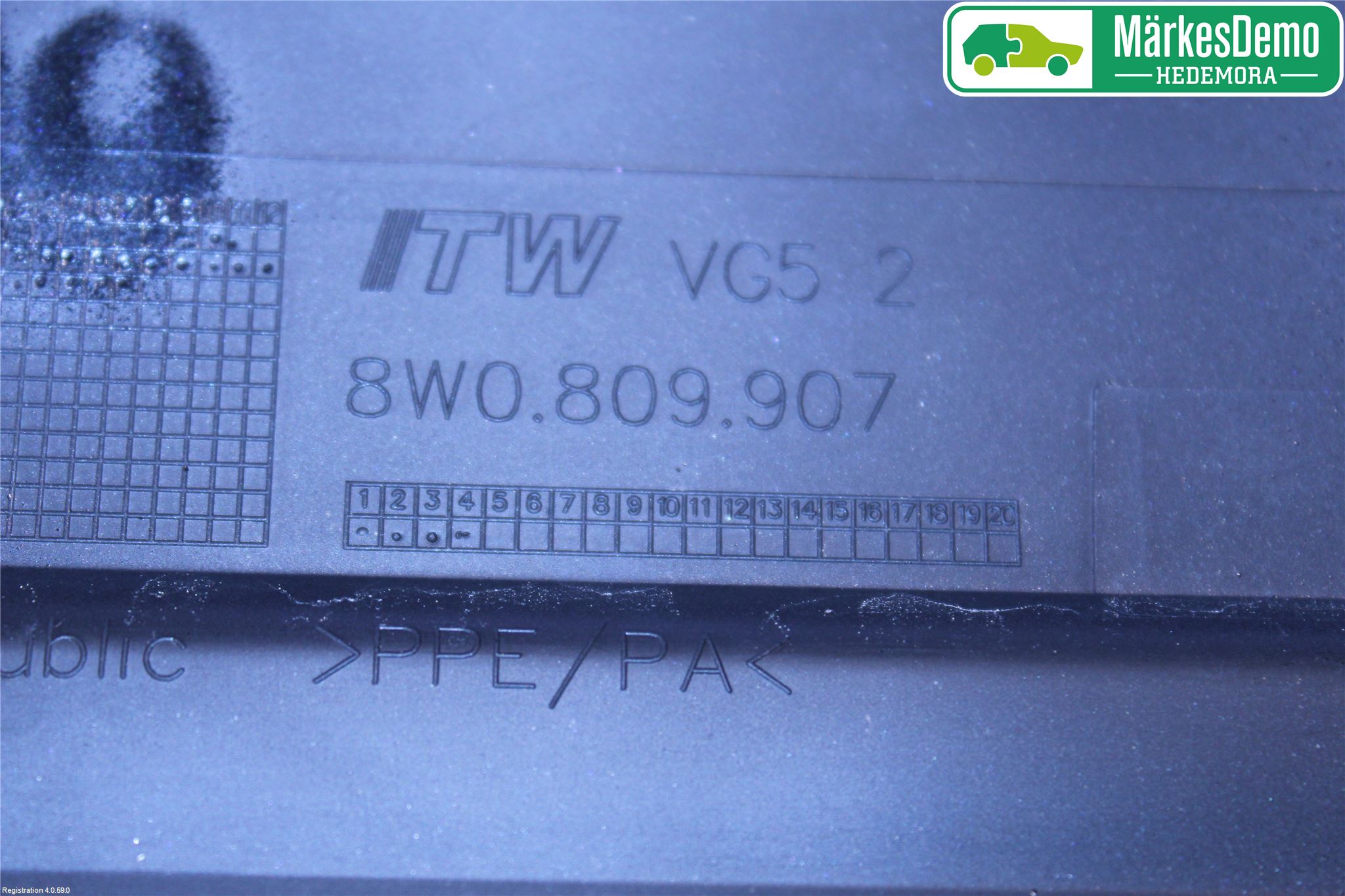 Audi A4/S4 B9 16-19 Drivstoff Tankluke