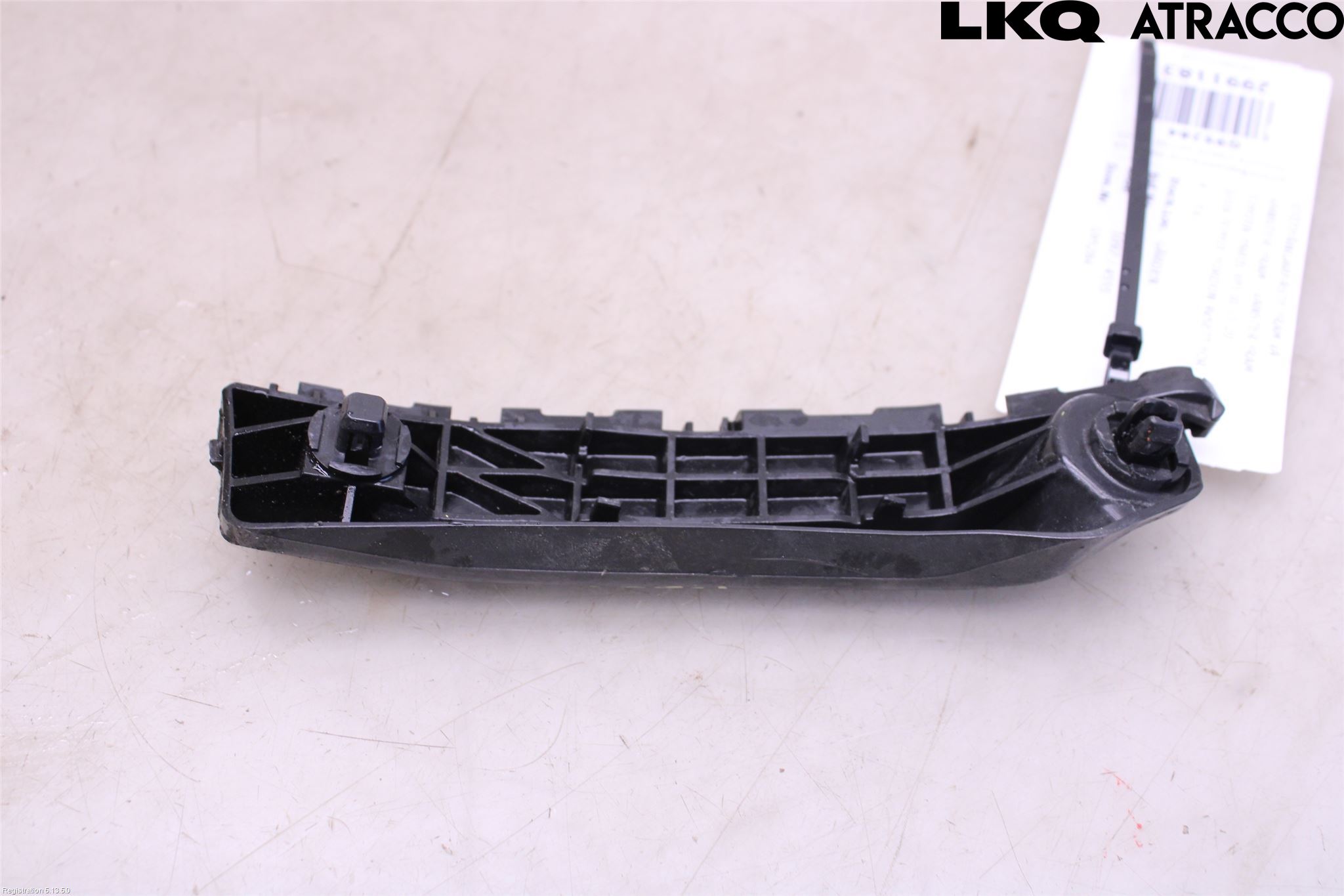 Toyota YARIS XP130 15-20 Støtfangerfeste Foran Venstre