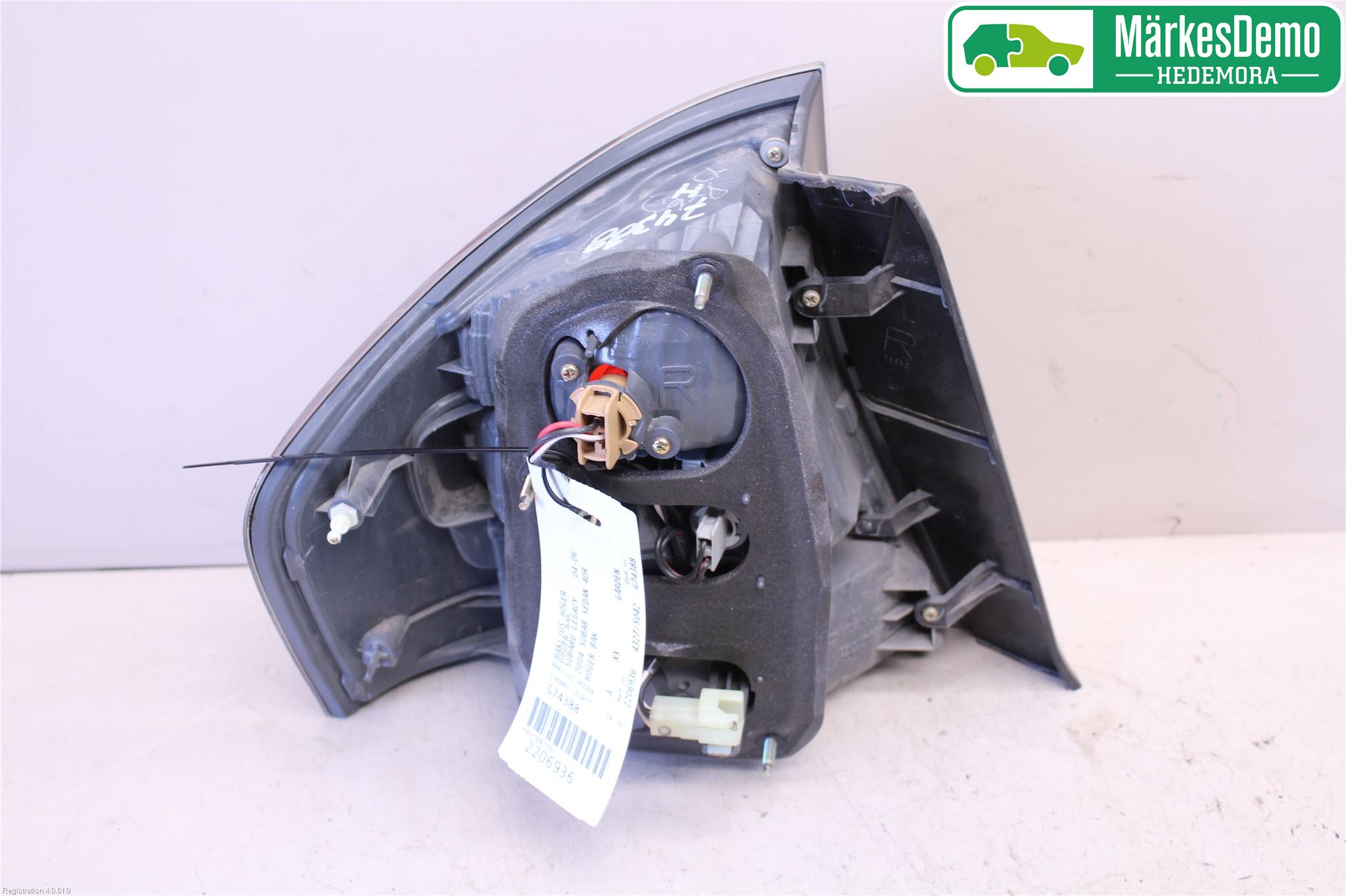Subaru LEGACY    04-06 Baklykt Høyre