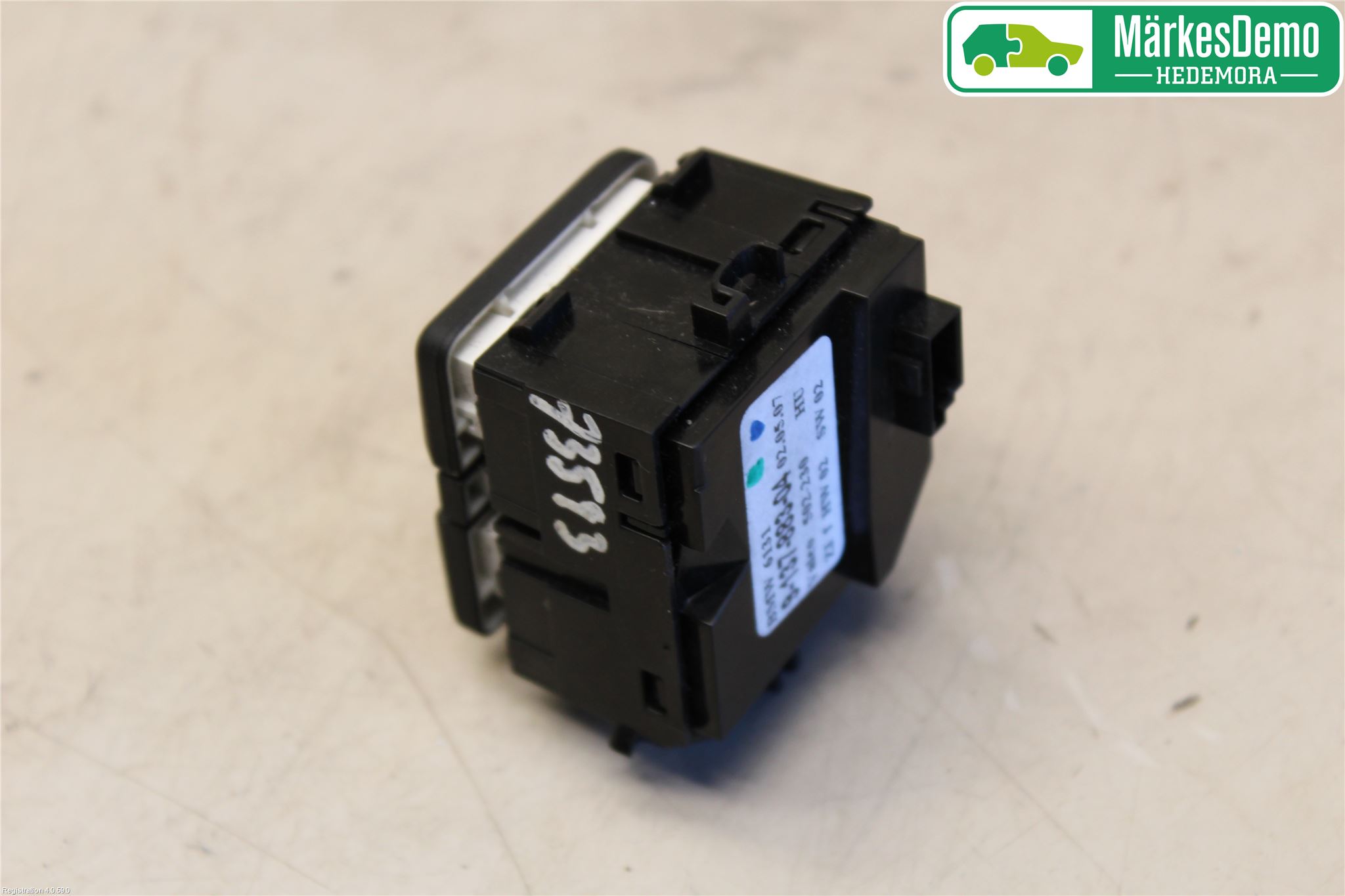 BMW 5 E60/61 Sed/Tou 02-10 Bryter Varmesete