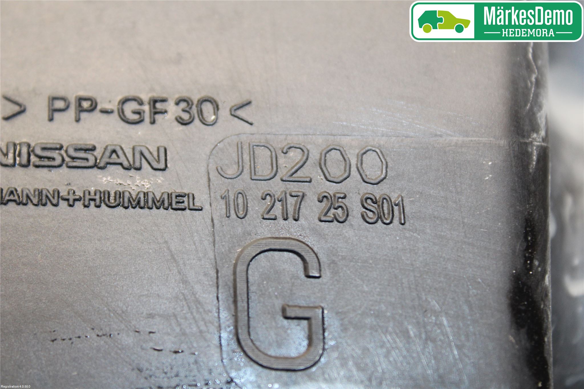 Nissan QASHQAI+2  10-14 Luftfilter Boks