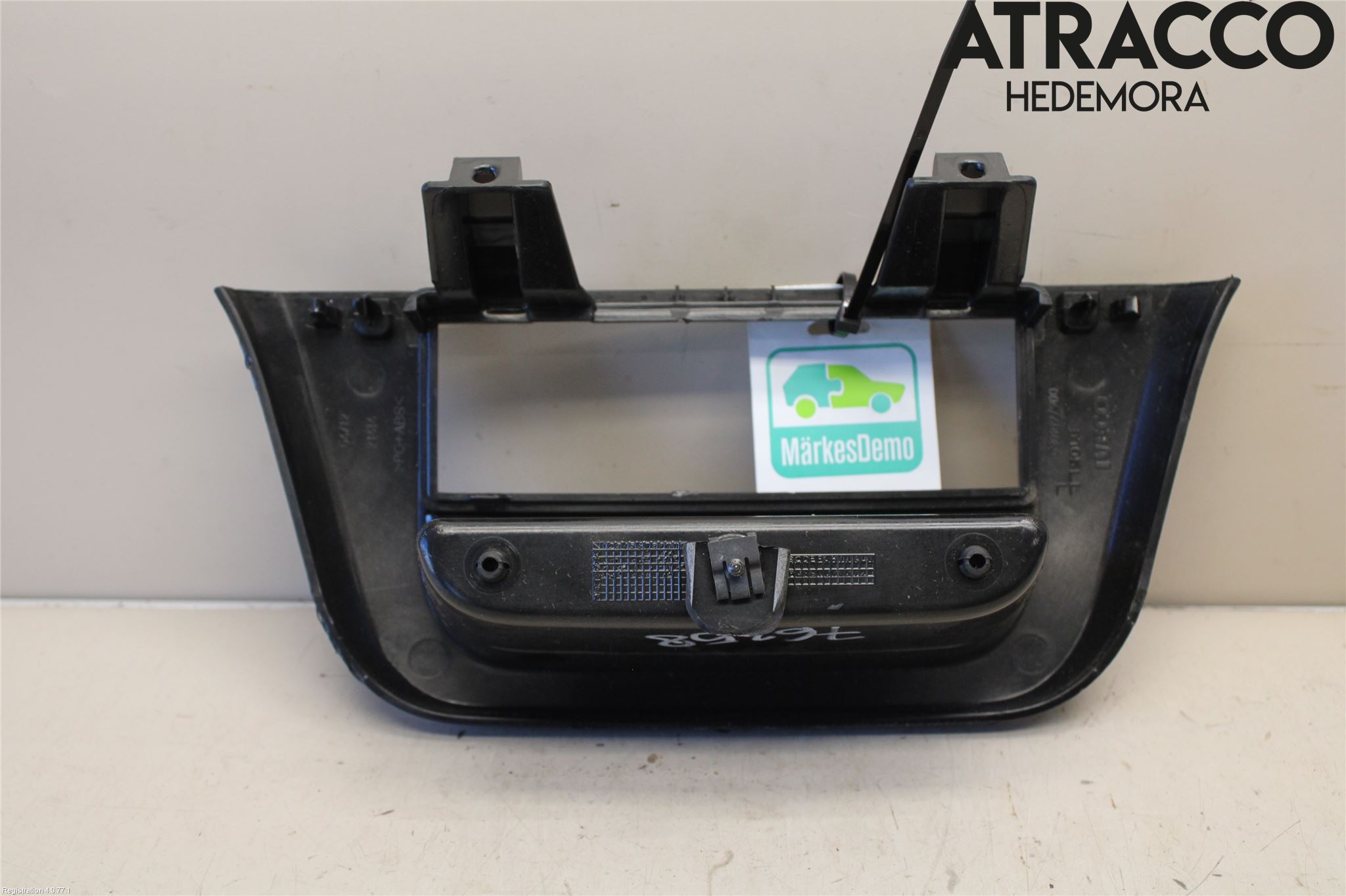 Iveco DAILY 14->> Innr Radio Ramme