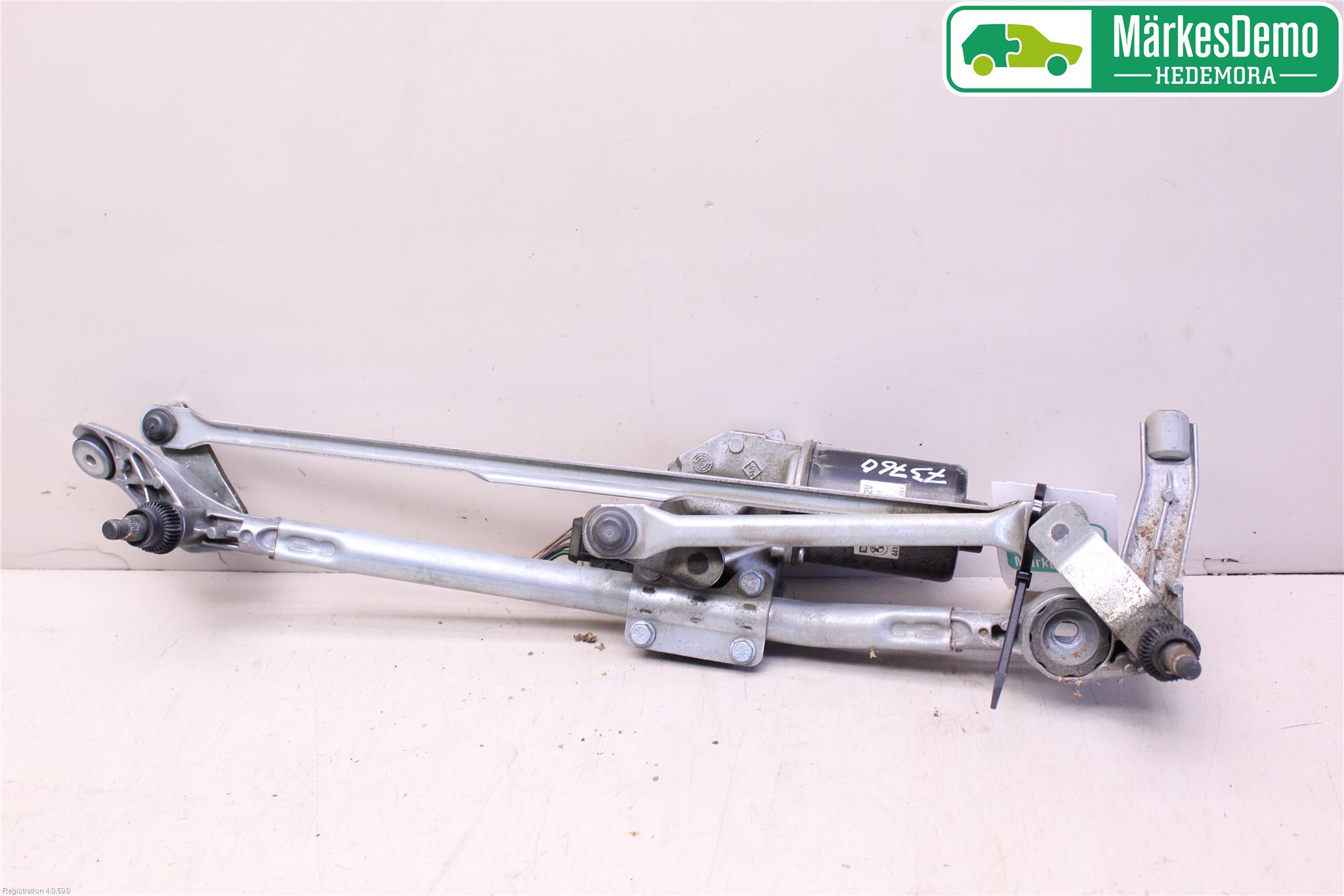 BMW 3 E90/91 SED/TOU 05-12 Viskermotor Frontrute