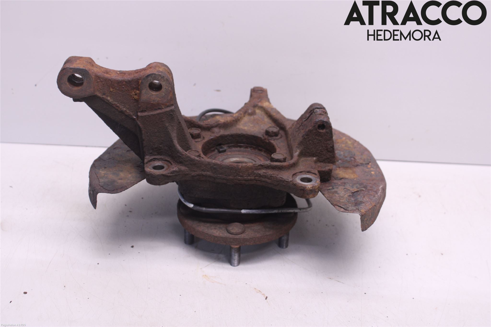 Subaru B9 TRIBECA  06-07 Spindel Vf