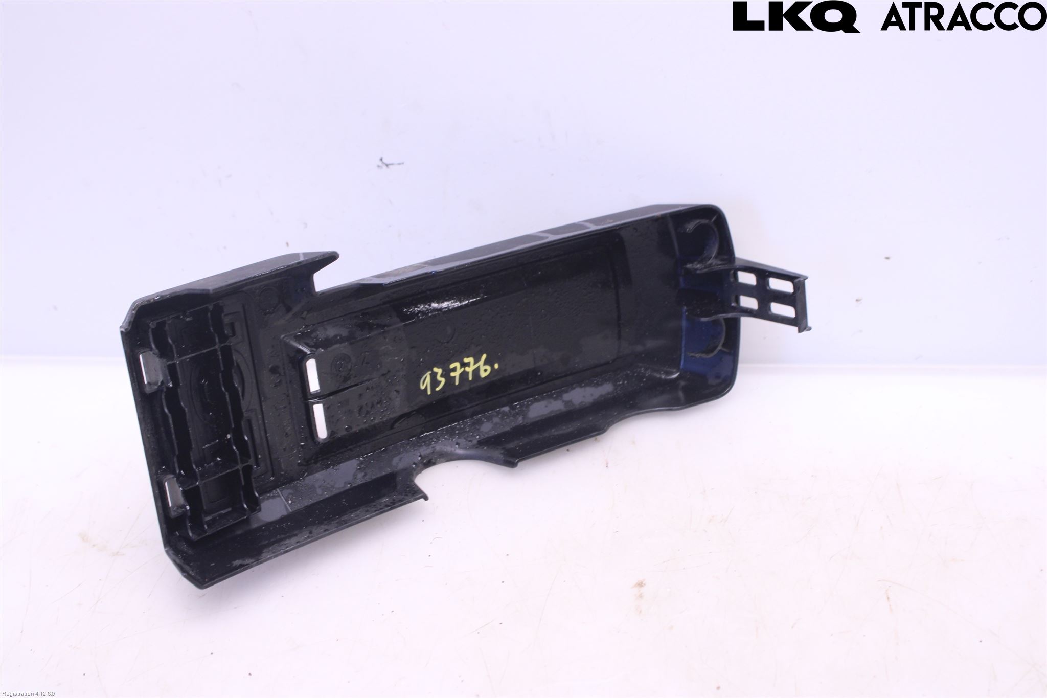 Skoda RAPID Motor Deksel Over Motor