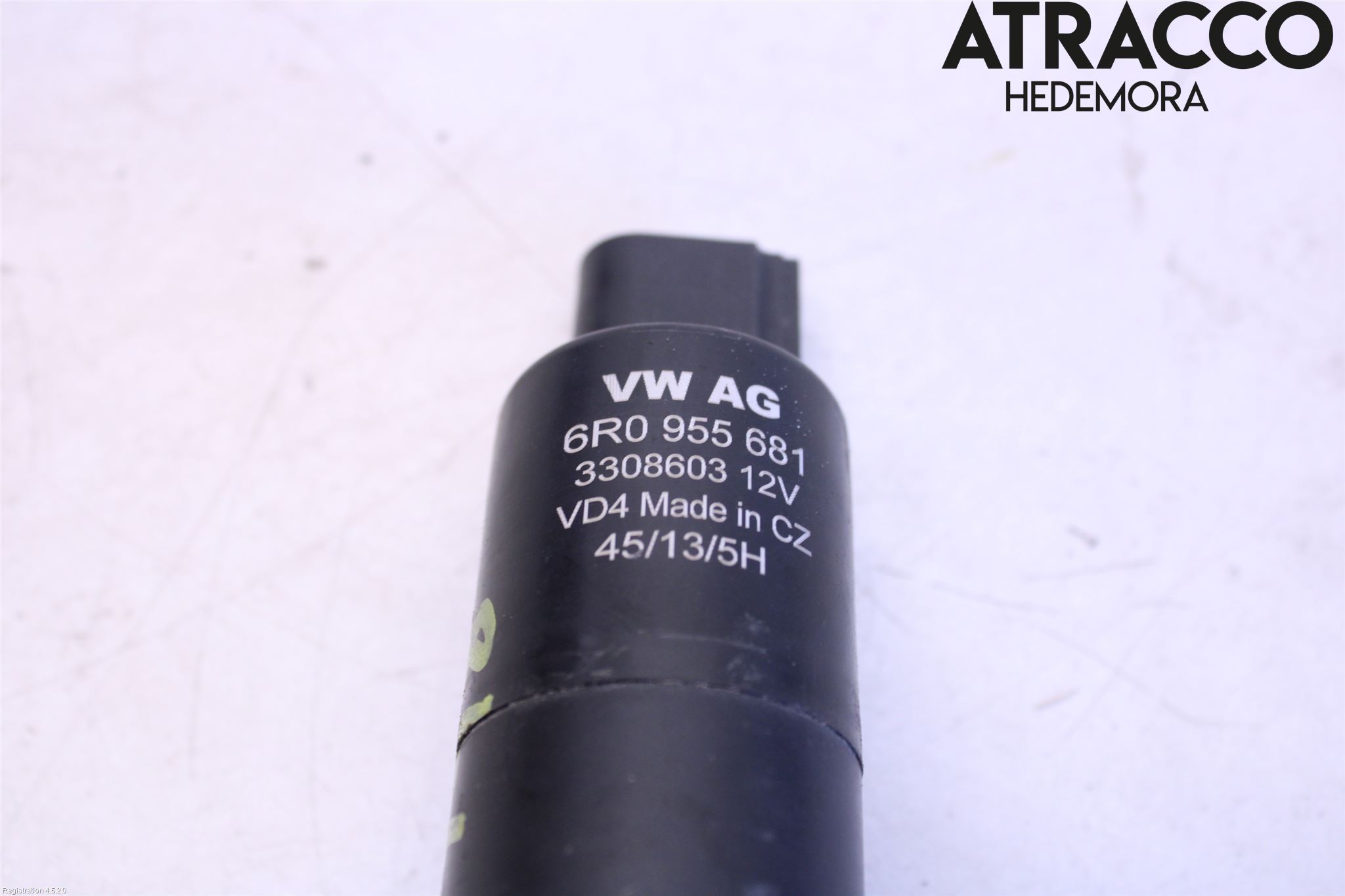 Volkswagen VW TIGUAN 07-16 Spylerpumpe Frontrute