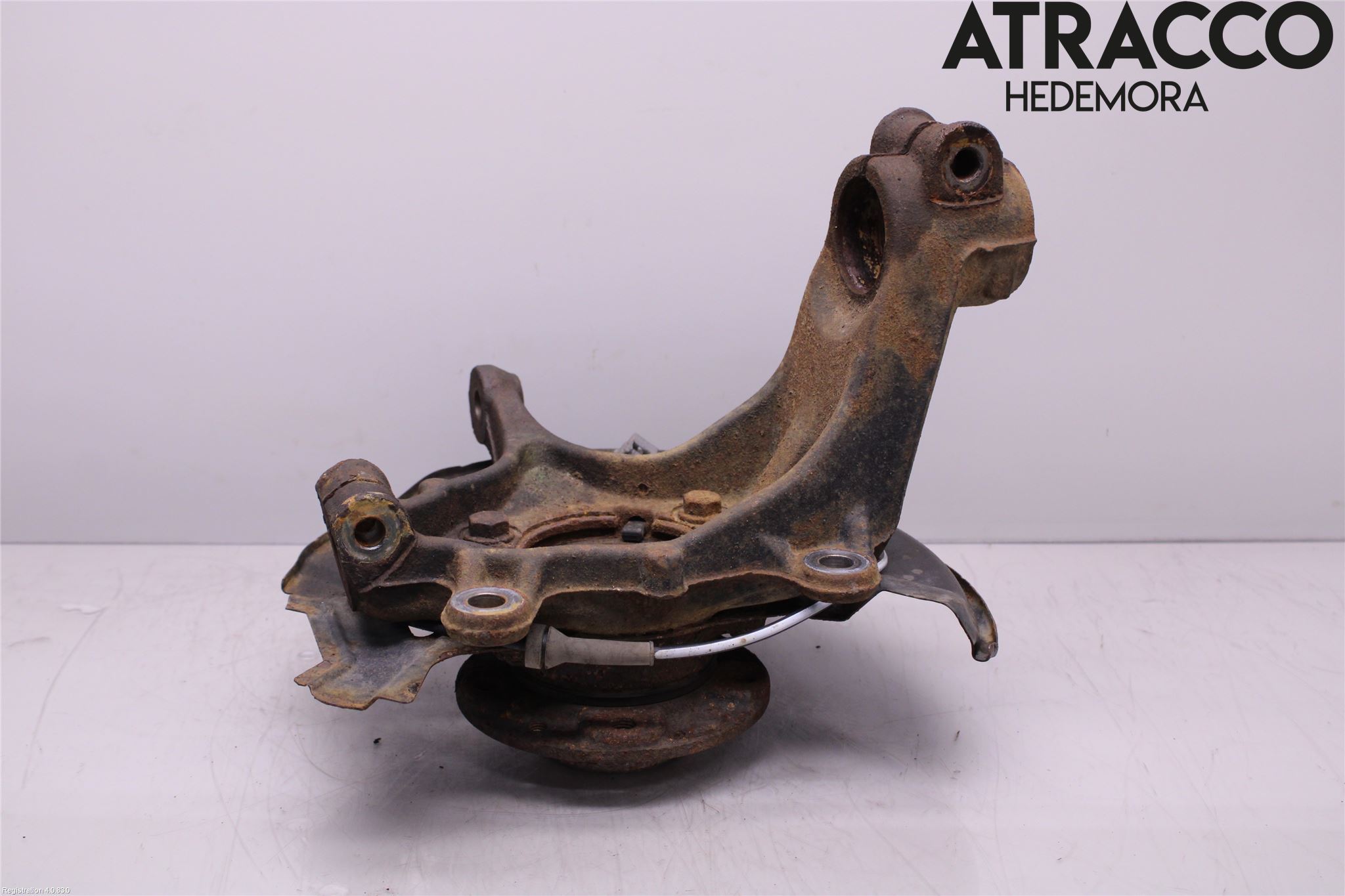 Nissan QASHQAI 14-17 Spindel Vf