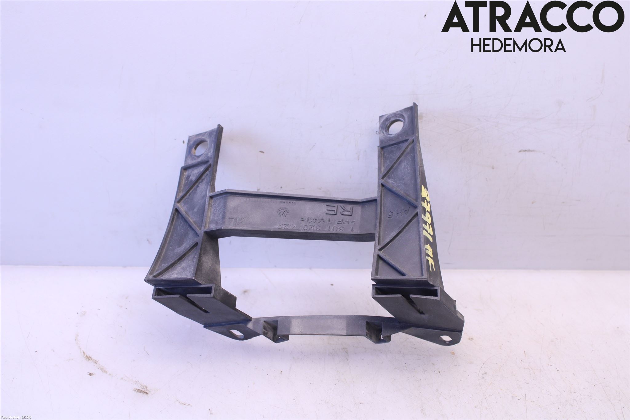 Volkswagen VW TRANSP/CARAVELLE (T5) 04-15 Frontlykt Holder-Feste