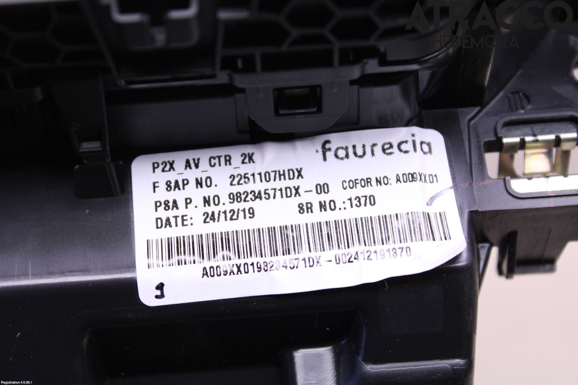 Peugeot 208/E-208 20- Dashbord Kanal - Dyse