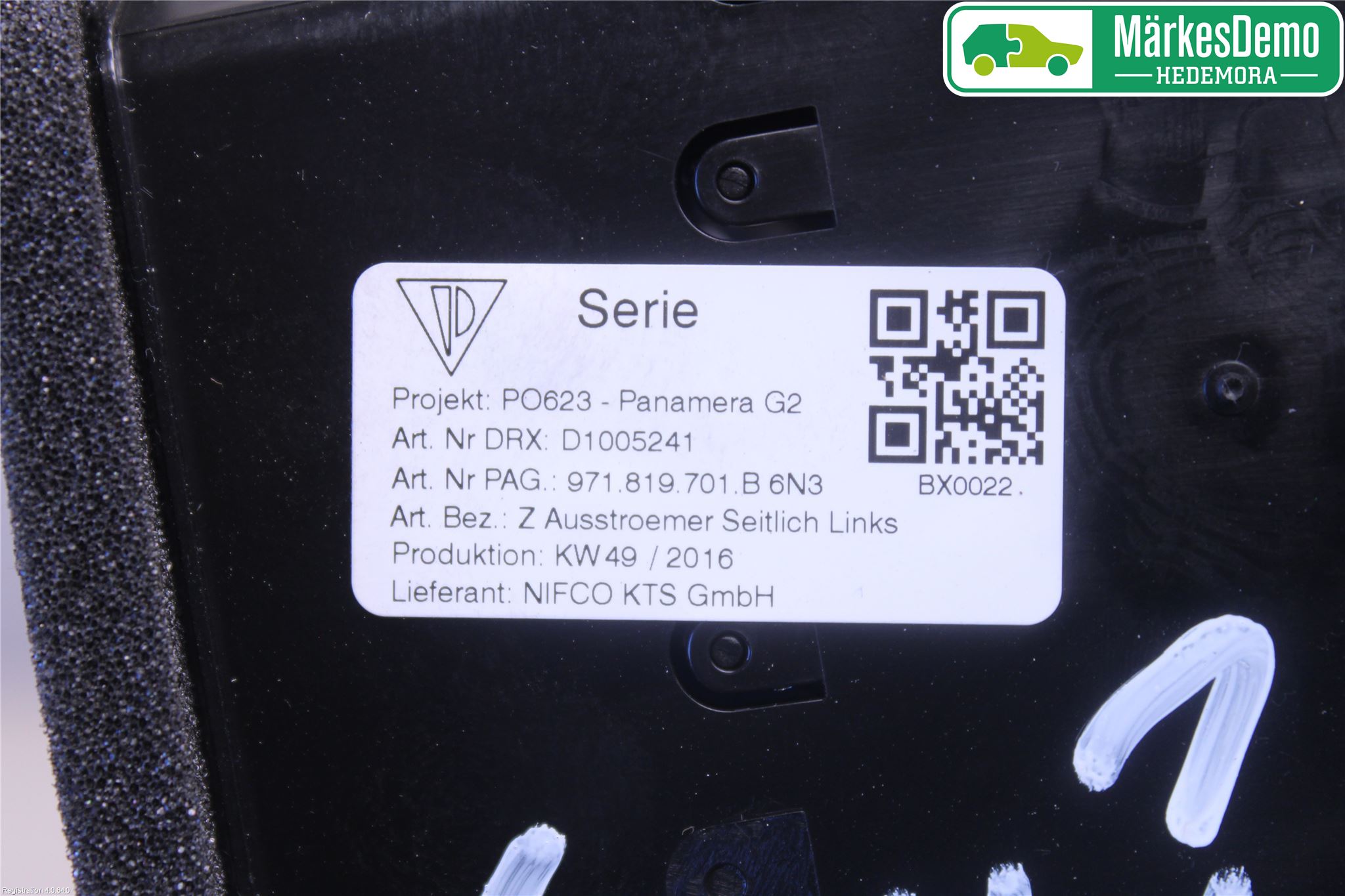 Porsche PANAMERA 09- Dashbord Kanal - Dyse