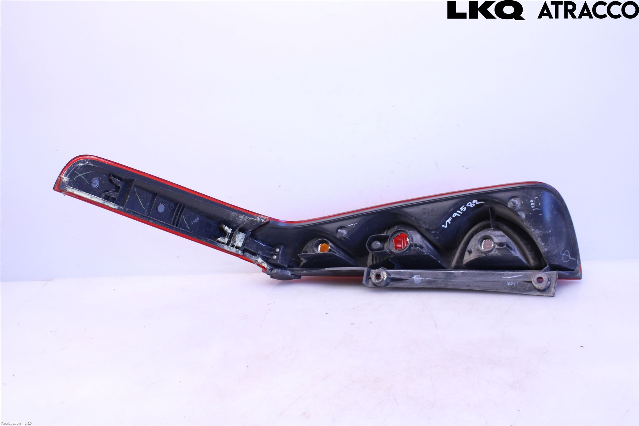 Nissan NOTE E11 06-14 Baklykt Venstre