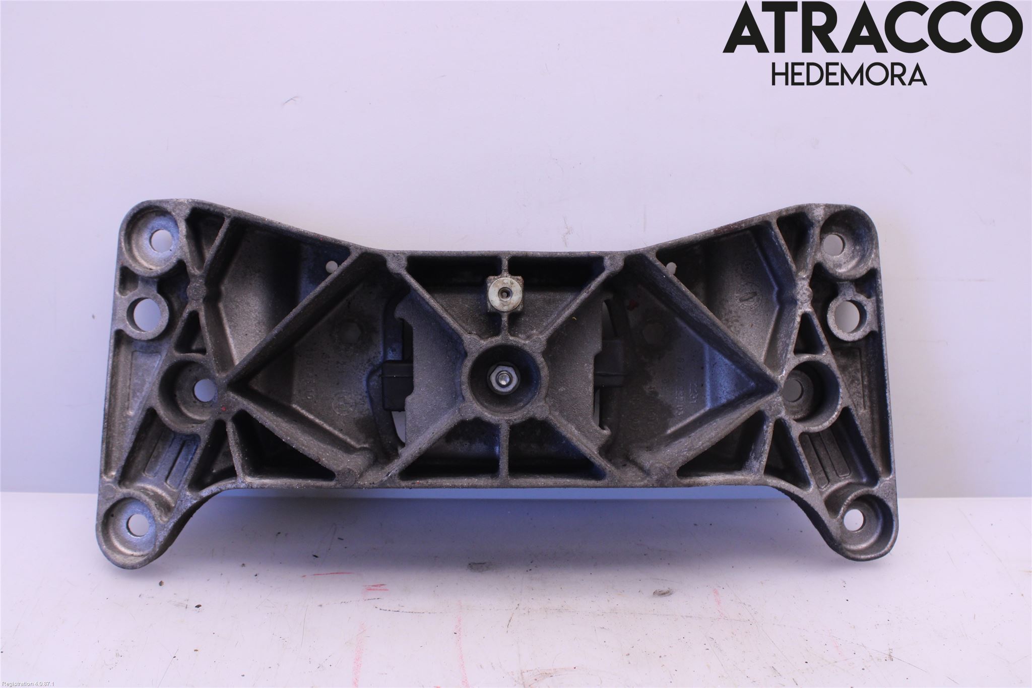BMW 5 GT F07 09-17 Gearkasse Bjelke - Travers