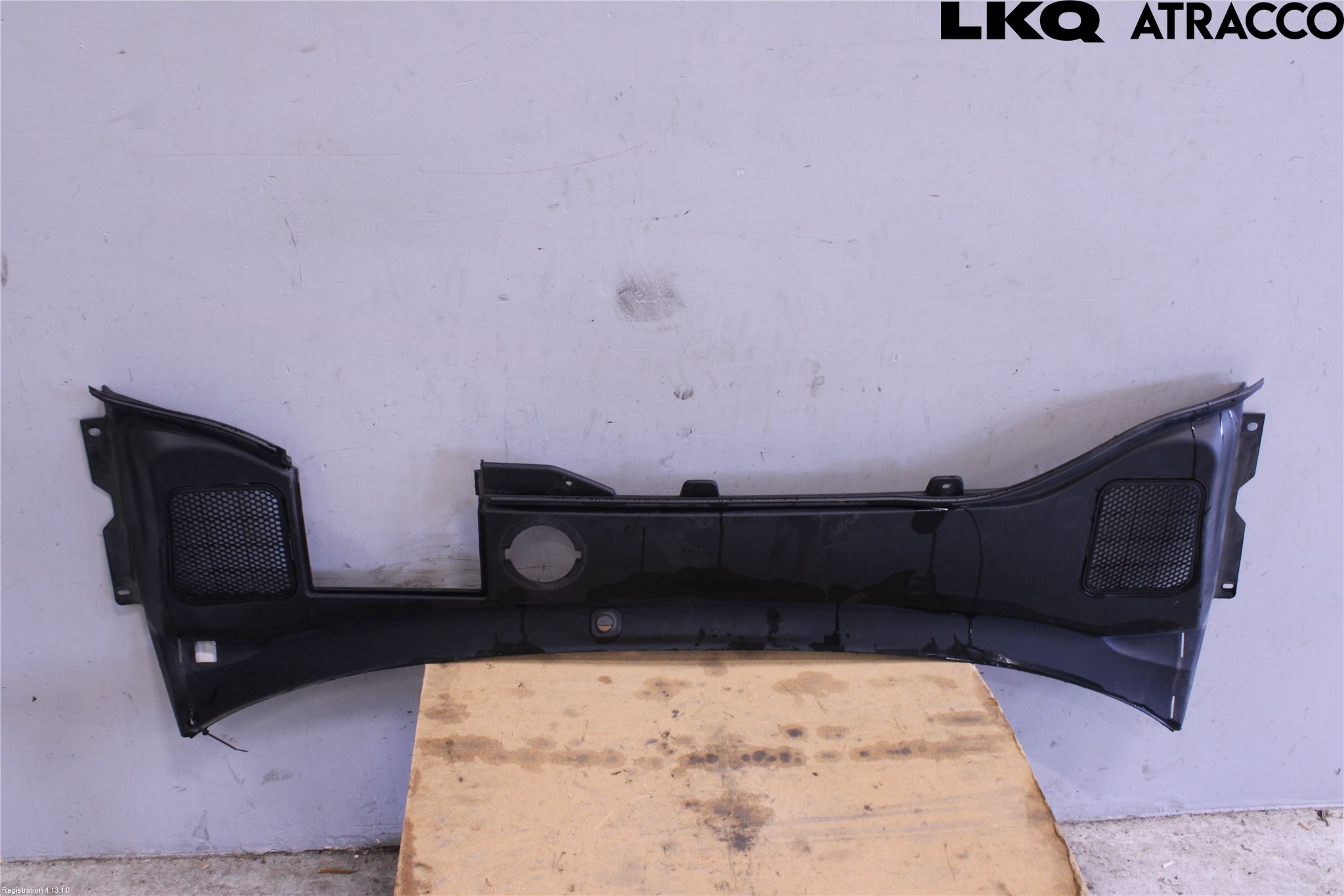Volvo V60 CROSS COUNTRY 16-18 Visker Deksel-Grill-Under Frr