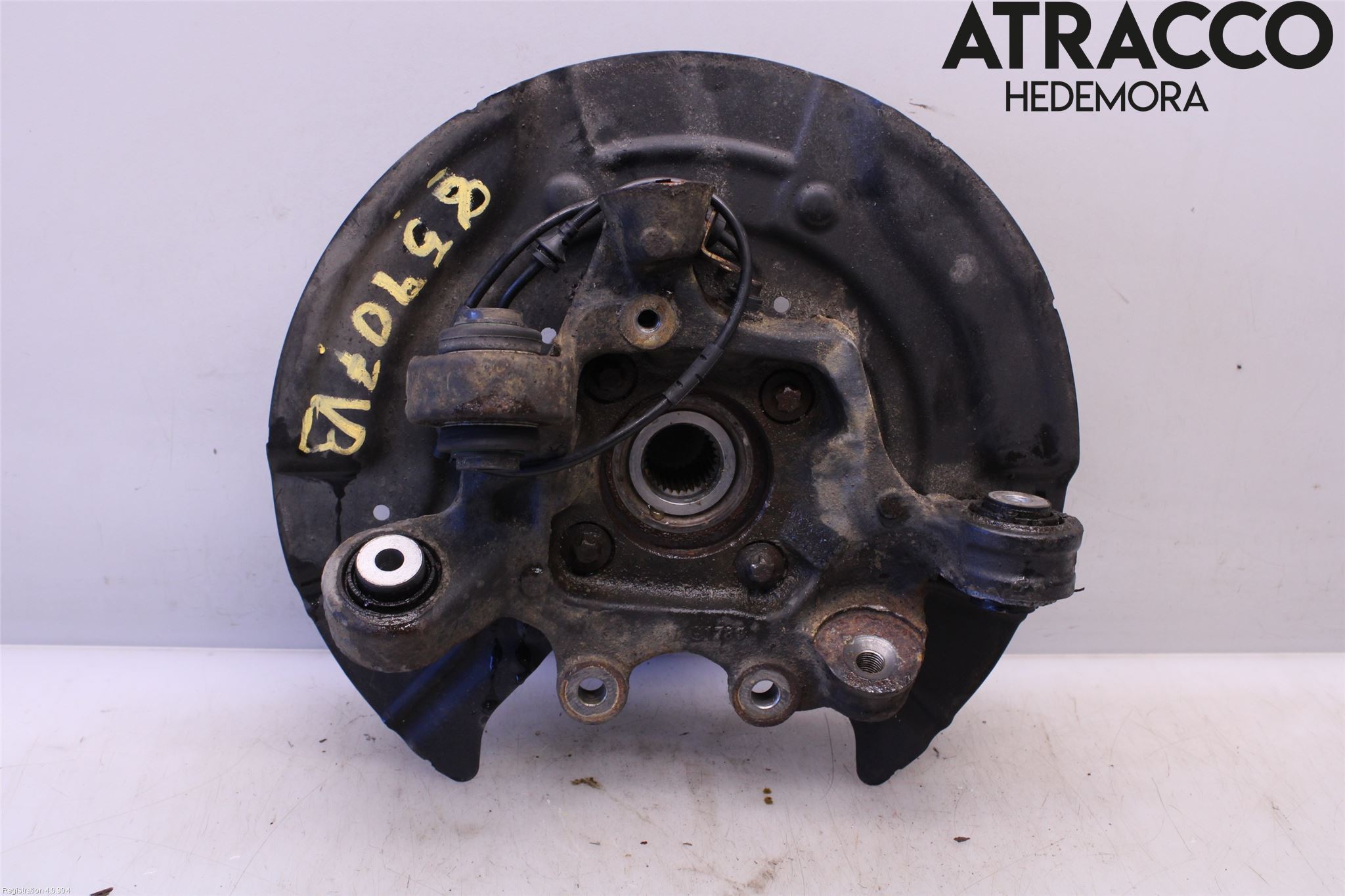 BMW X4 F26 14-18 Spindel Vb