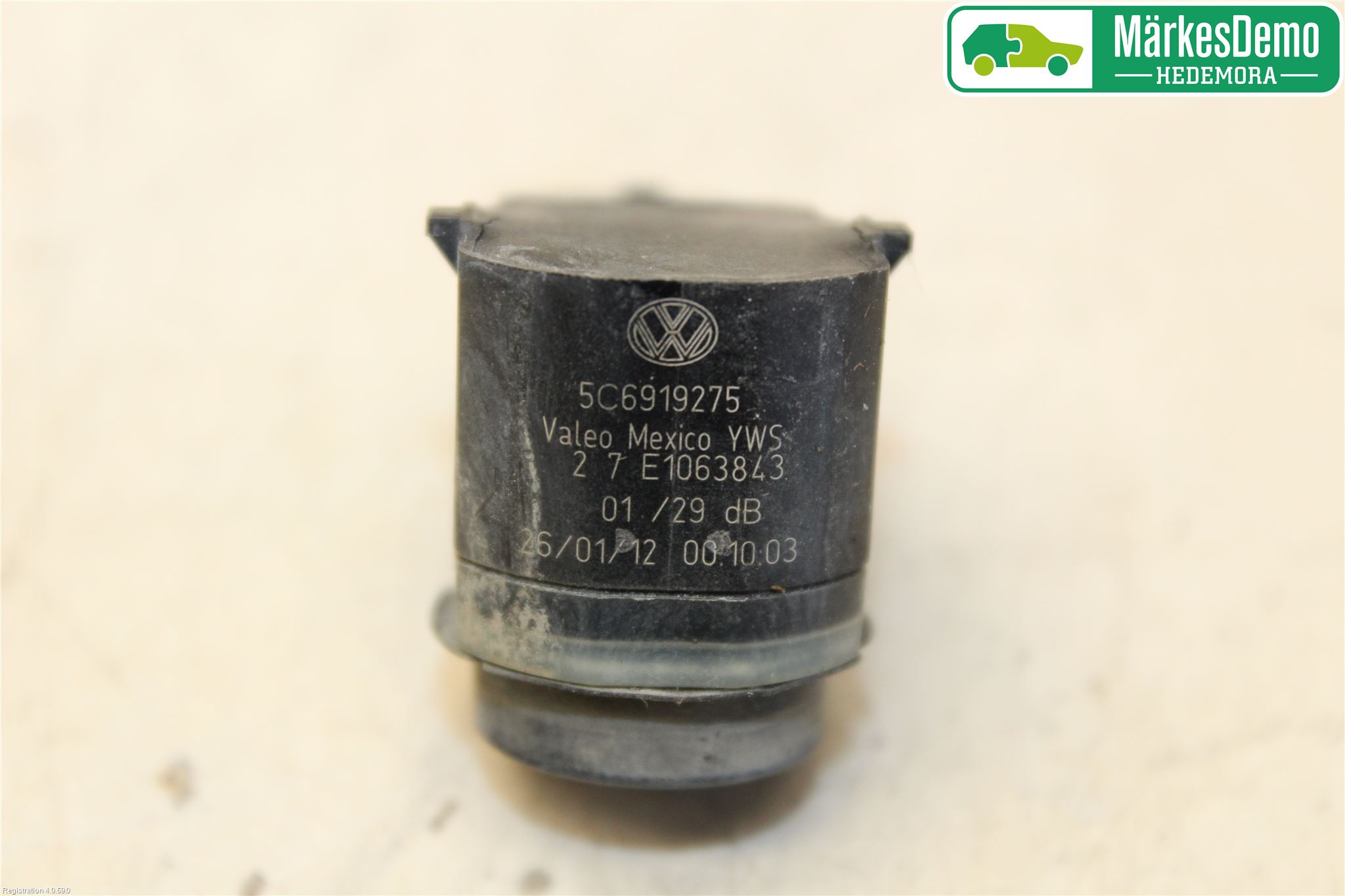 Volkswagen VW JETTA VI 11- Sensor Parkering Front